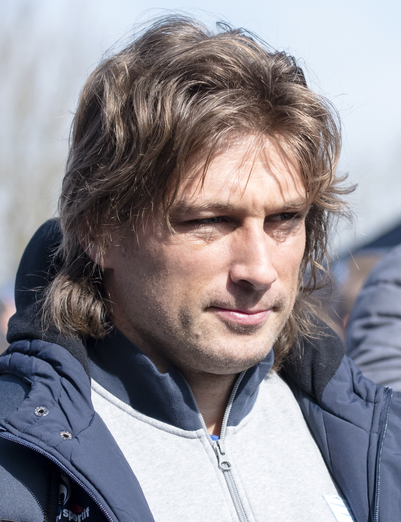 Imagem de referência de Dimitri Szarzewski, descrito nos dados abertos como jogador de râguebi de quinze francês