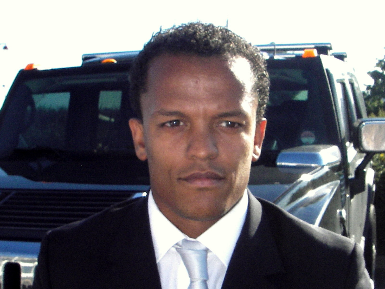 Imagem de referência de Robert Earnshaw, descrito nos dados abertos como futebolista britânico