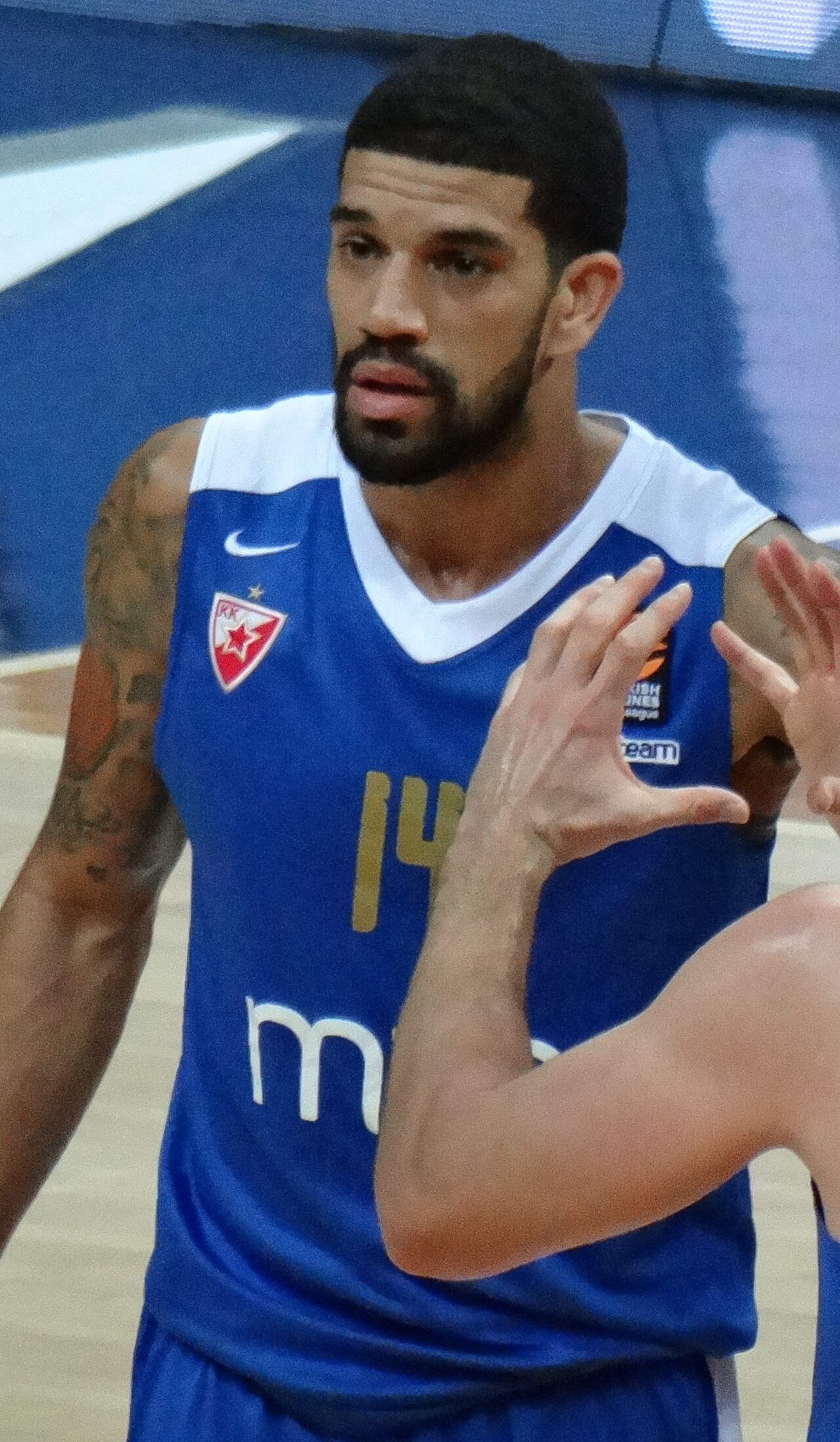 Imagem de referência de James Feldeine, descrito nos dados abertos como basquetebolista estadunidense