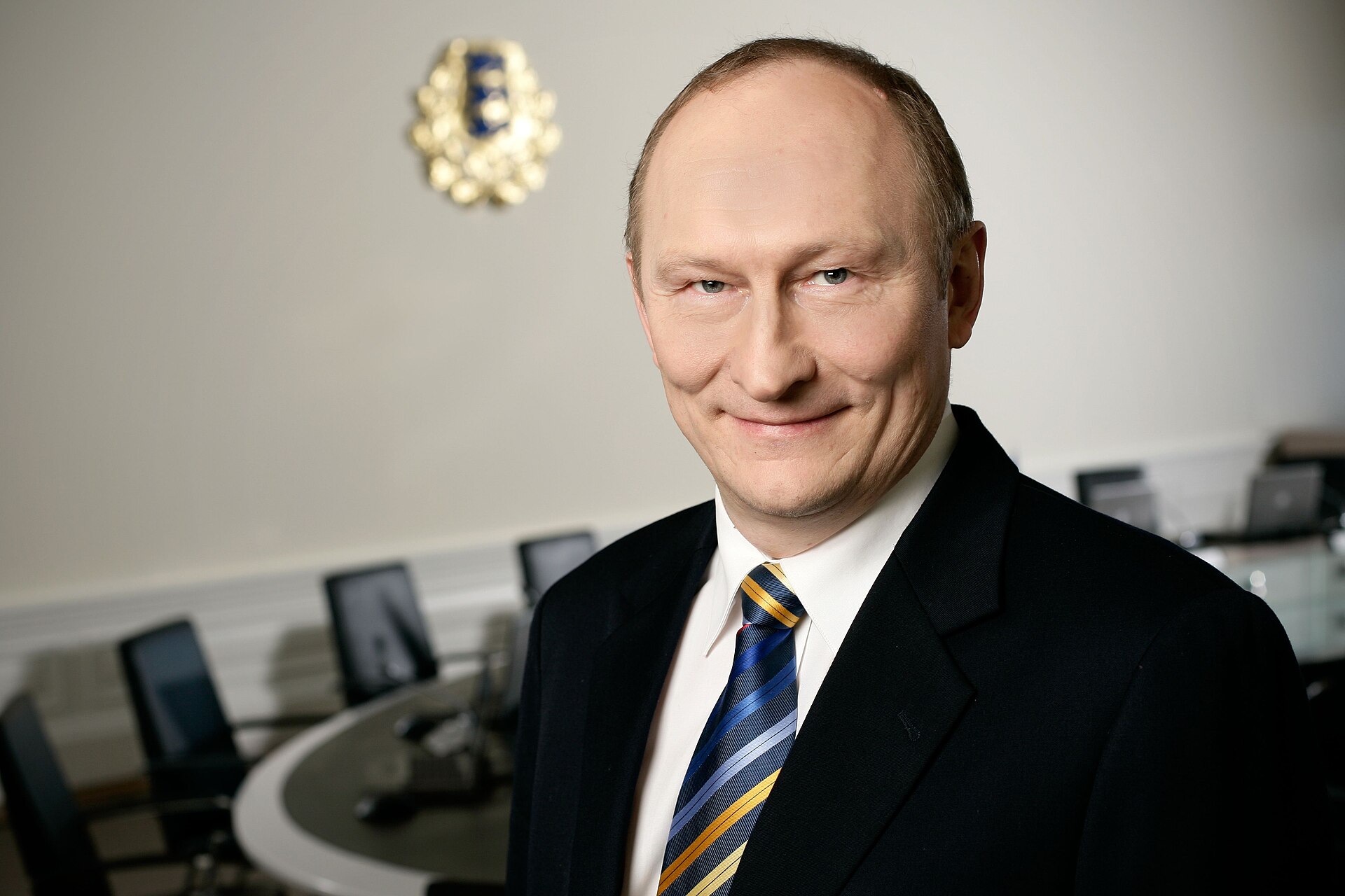 Imagem de referência de Jaak Aaviksoo, descrito nos dados abertos como diretor, Estónia