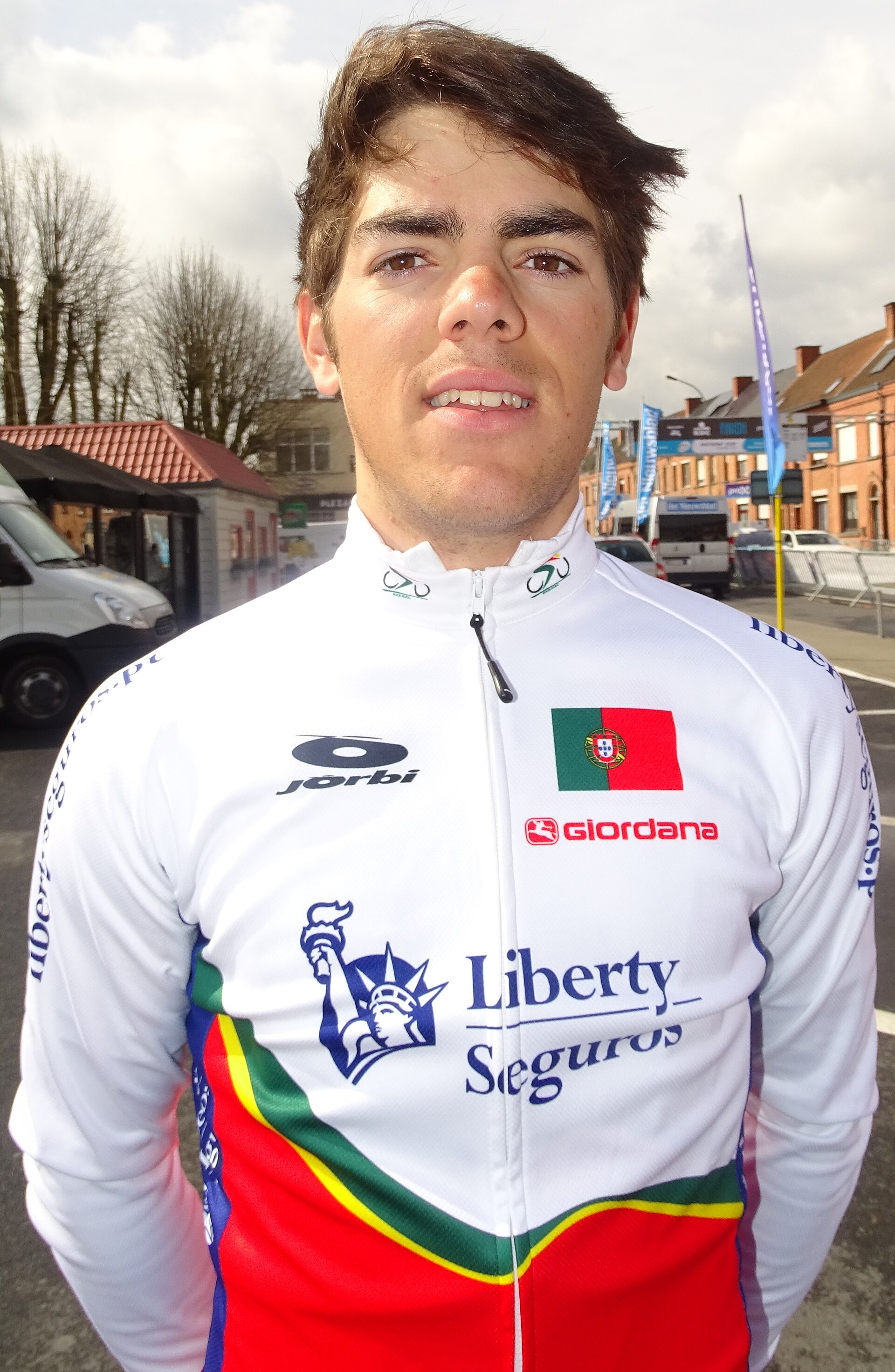 Imagem de referência de César Martingil, descrito nos dados abertos como ciclista português de Portugal