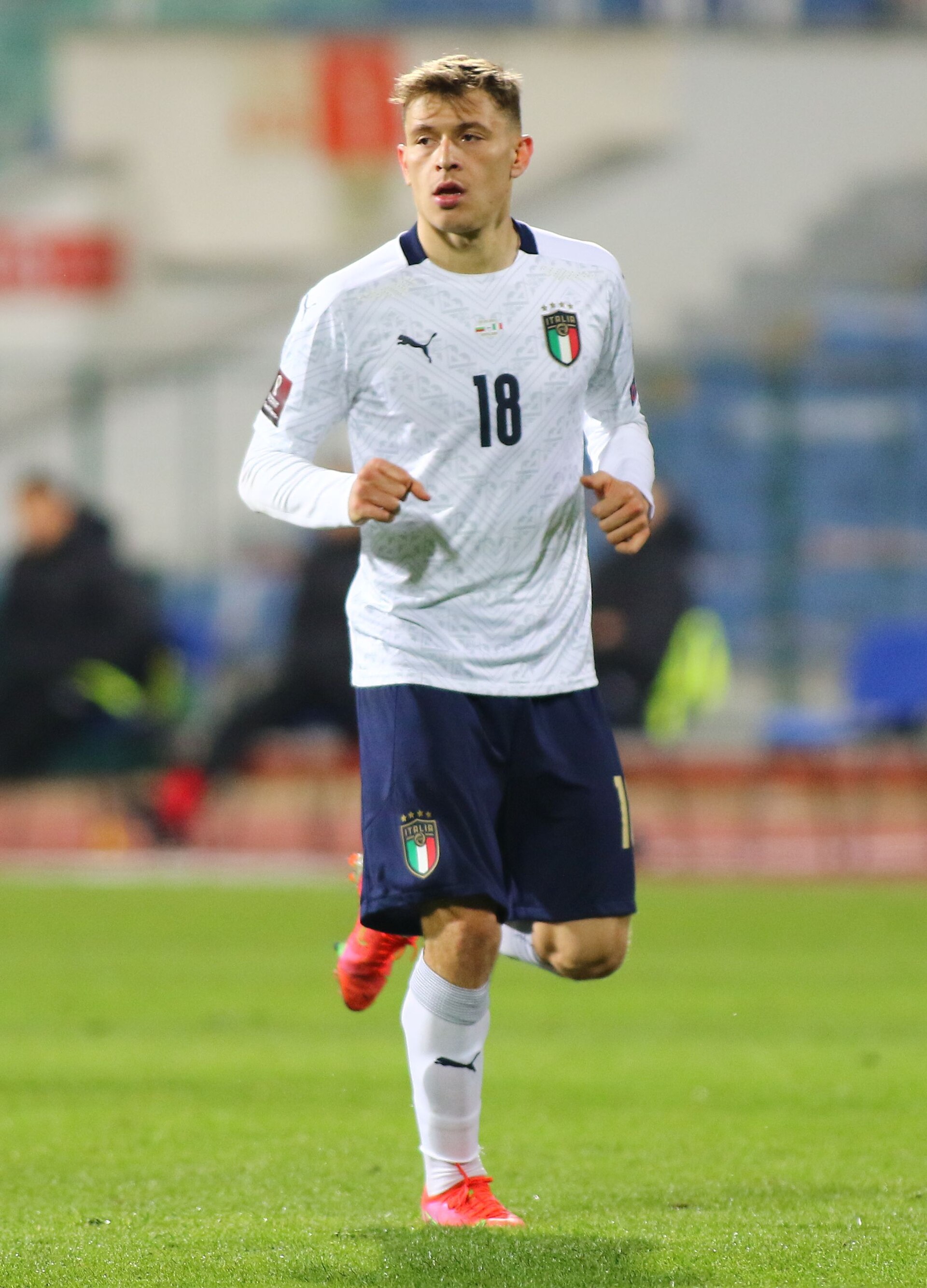 Imagem de referência de Nicoló Barella, descrito nos dados abertos como futebolista italiano