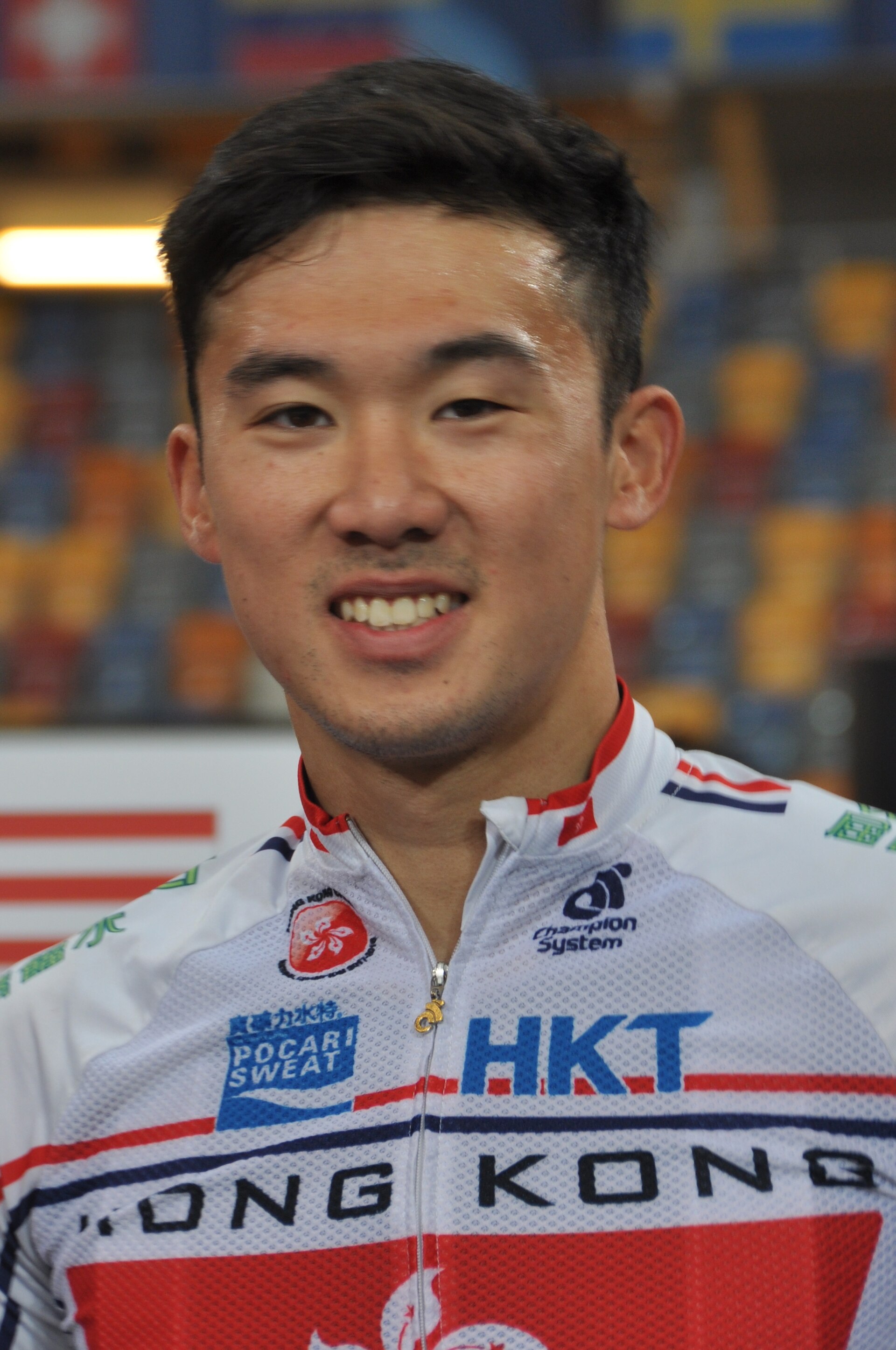 Imagem de referência de Leung Chun Wing, descrito nos dados abertos como ciclista chinês