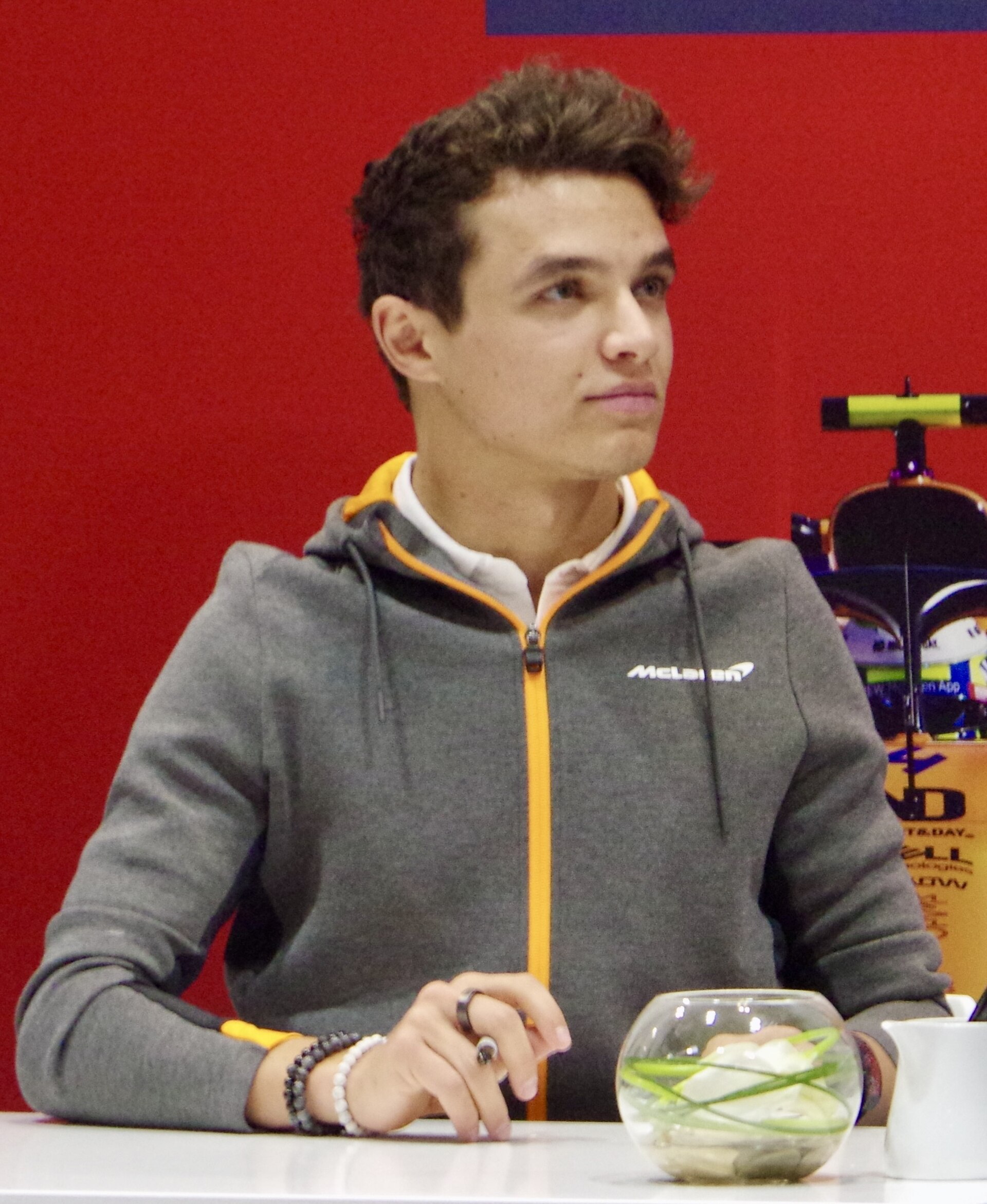Imagem de referência de Lando Norris, descrito nos dados abertos como automobilista britânico