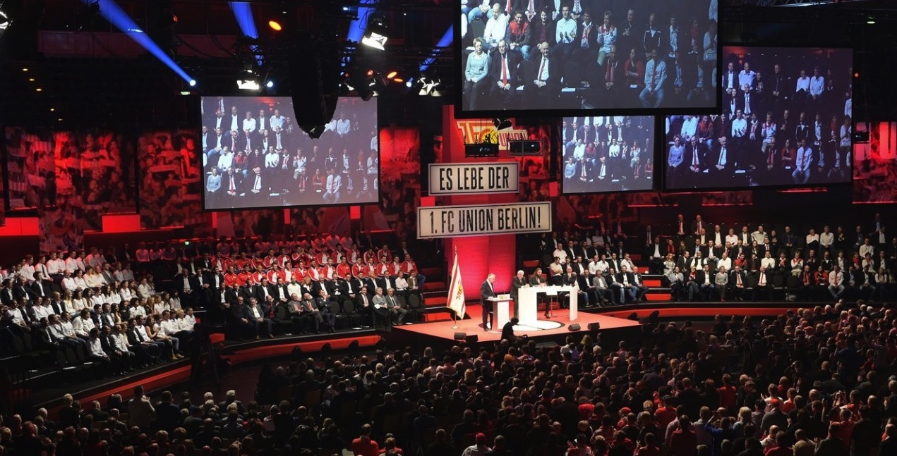 Imagem de referência de 1. FC Union Berlin, descrito nos dados abertos como clube profissional de futebol alemão