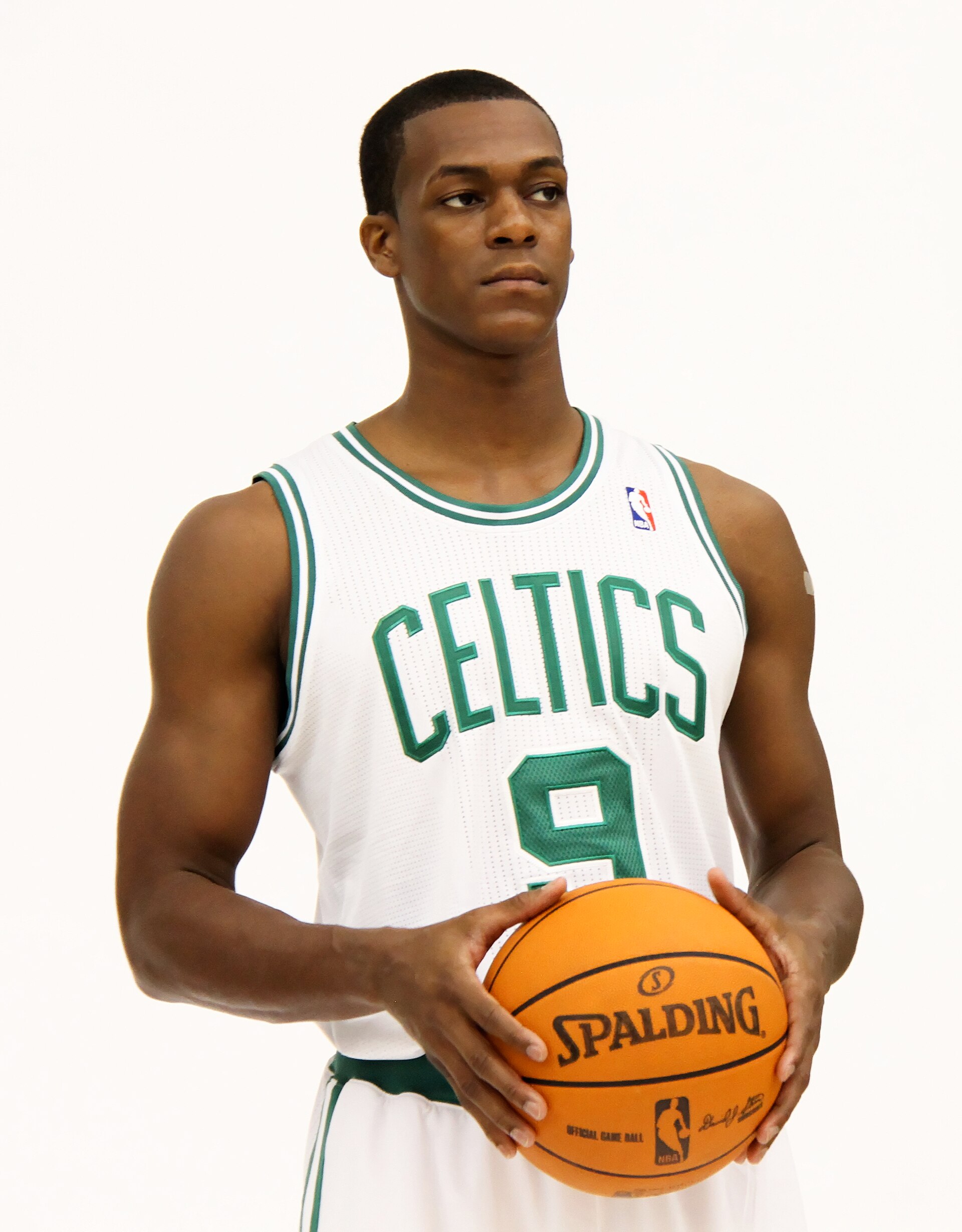 Imagem de referência de Rajon Rondo, descrito nos dados abertos como basquetebolista estadunidense