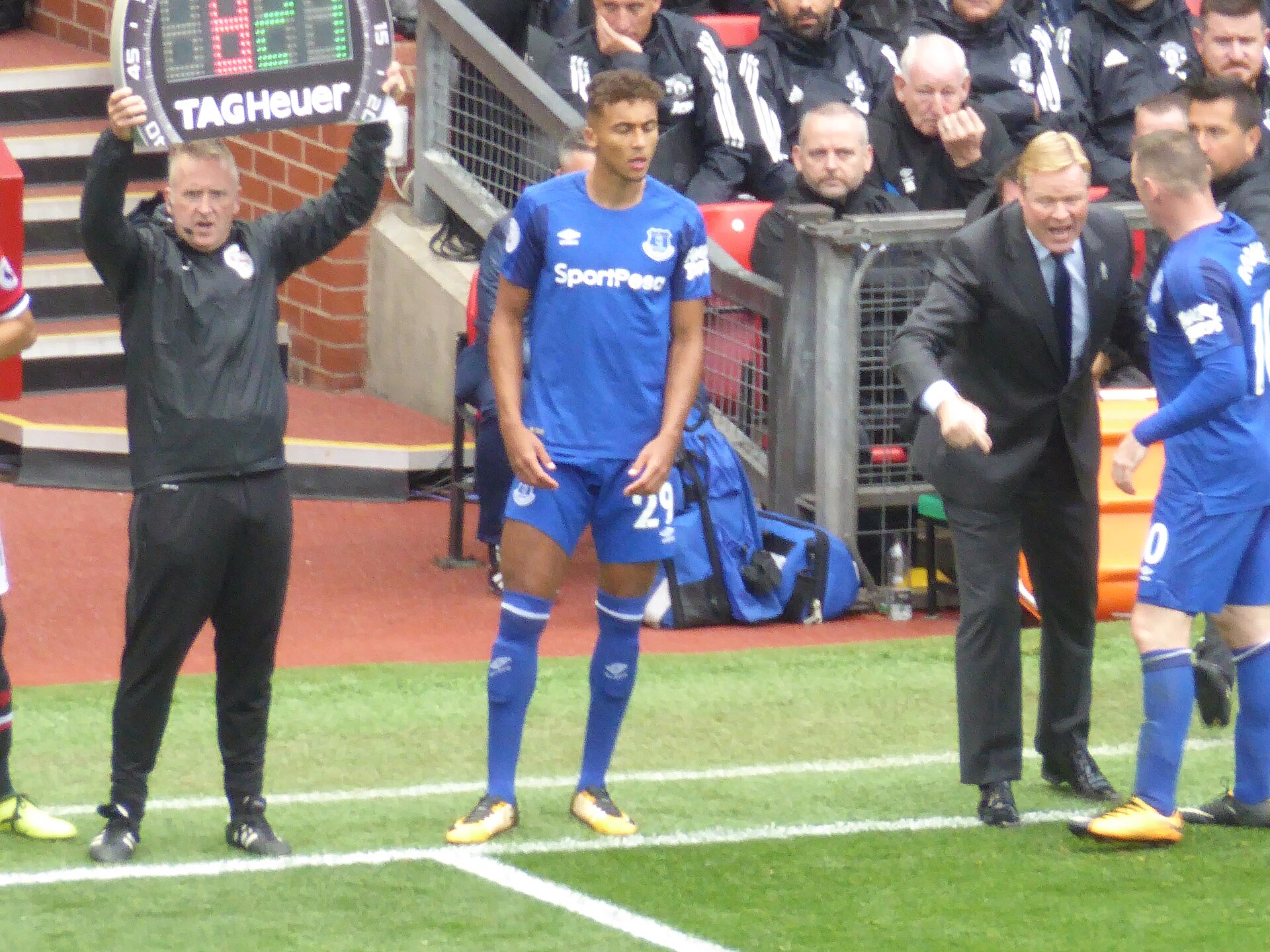 Imagem de referência de Dominic Calvert-Lewin, descrito nos dados abertos como futebolista britânico