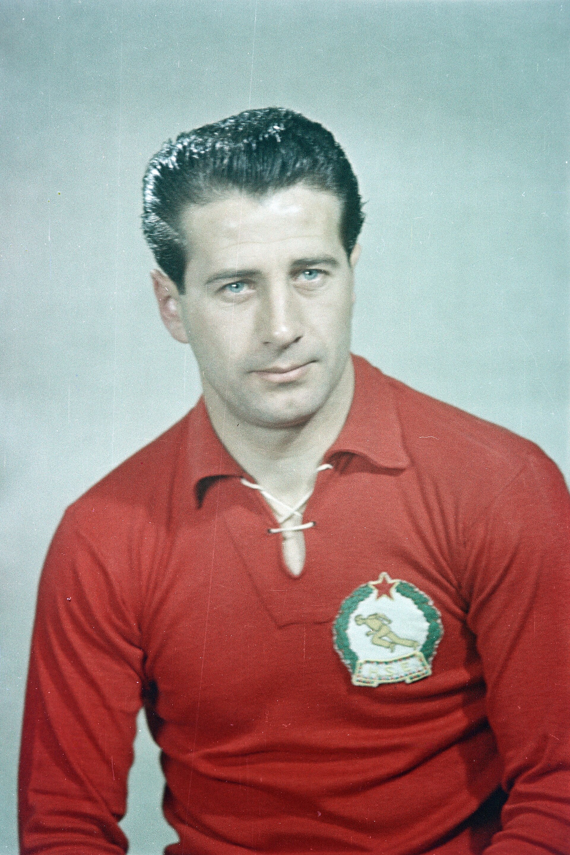 Imagem de referência de József Bozsik, descrito nos dados abertos como futebolista Húngaro (1925–1978)