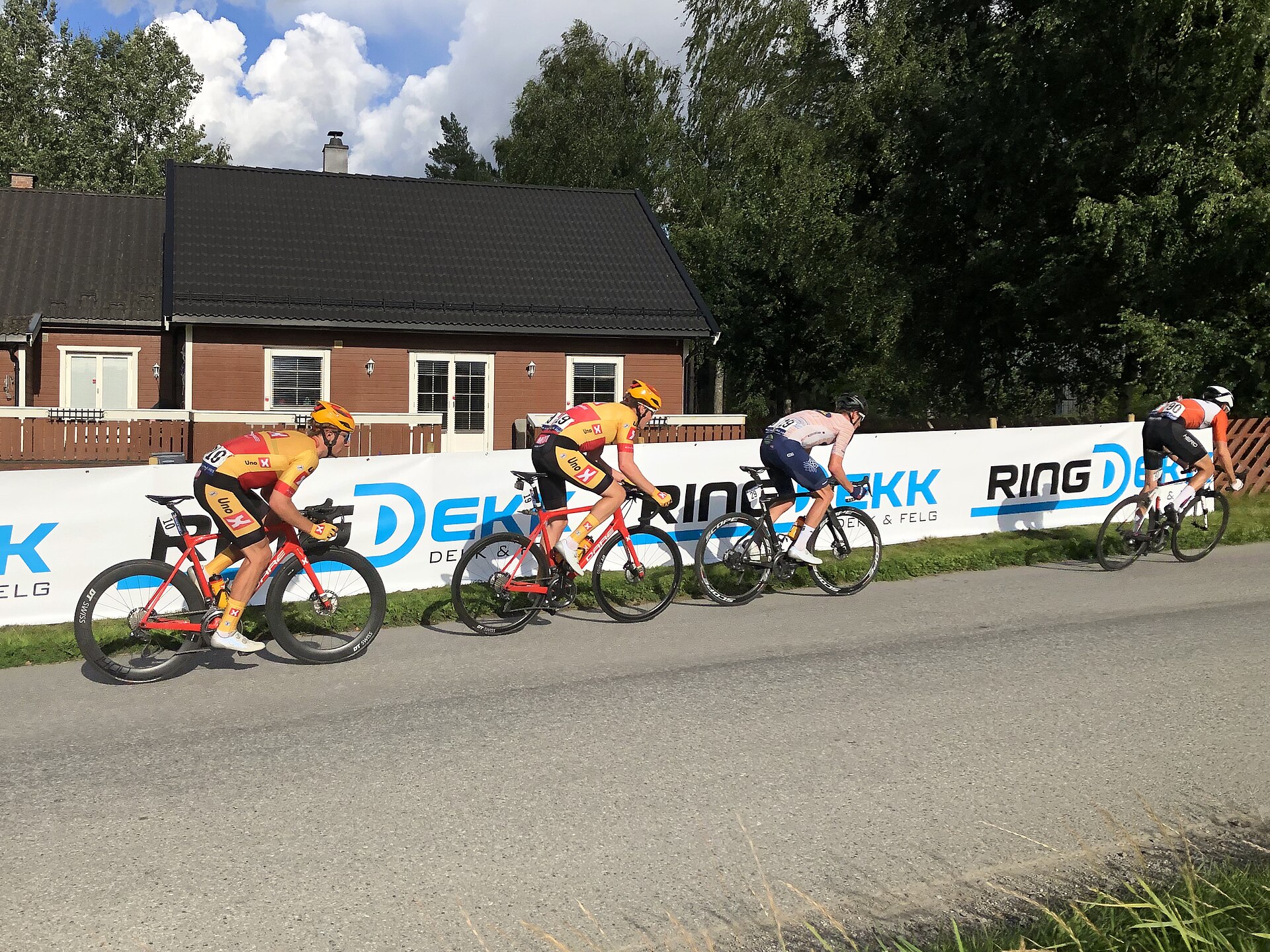 Imagem de referência de Erlend Blikra, descrito nos dados abertos como ciclista norueguês