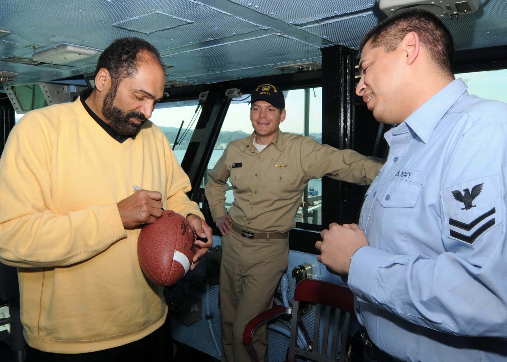 Imagem de referência de Franco Harris, descrito nos dados abertos como jogador de futebol americano dos Estados Unidos