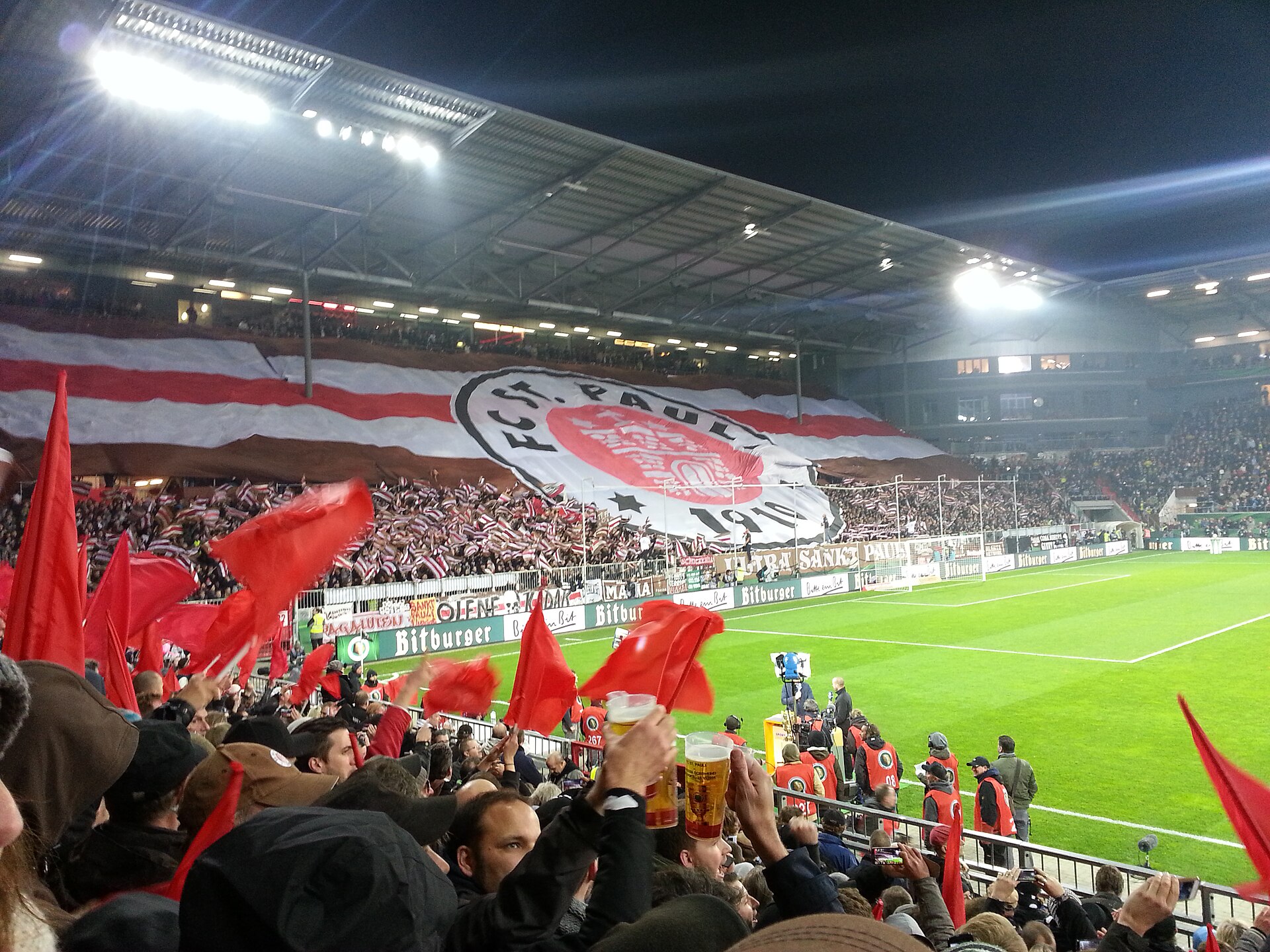 Imagem de referência relacionada a FC St. Pauli, item descrito como uma referência catalogada na área de esportes