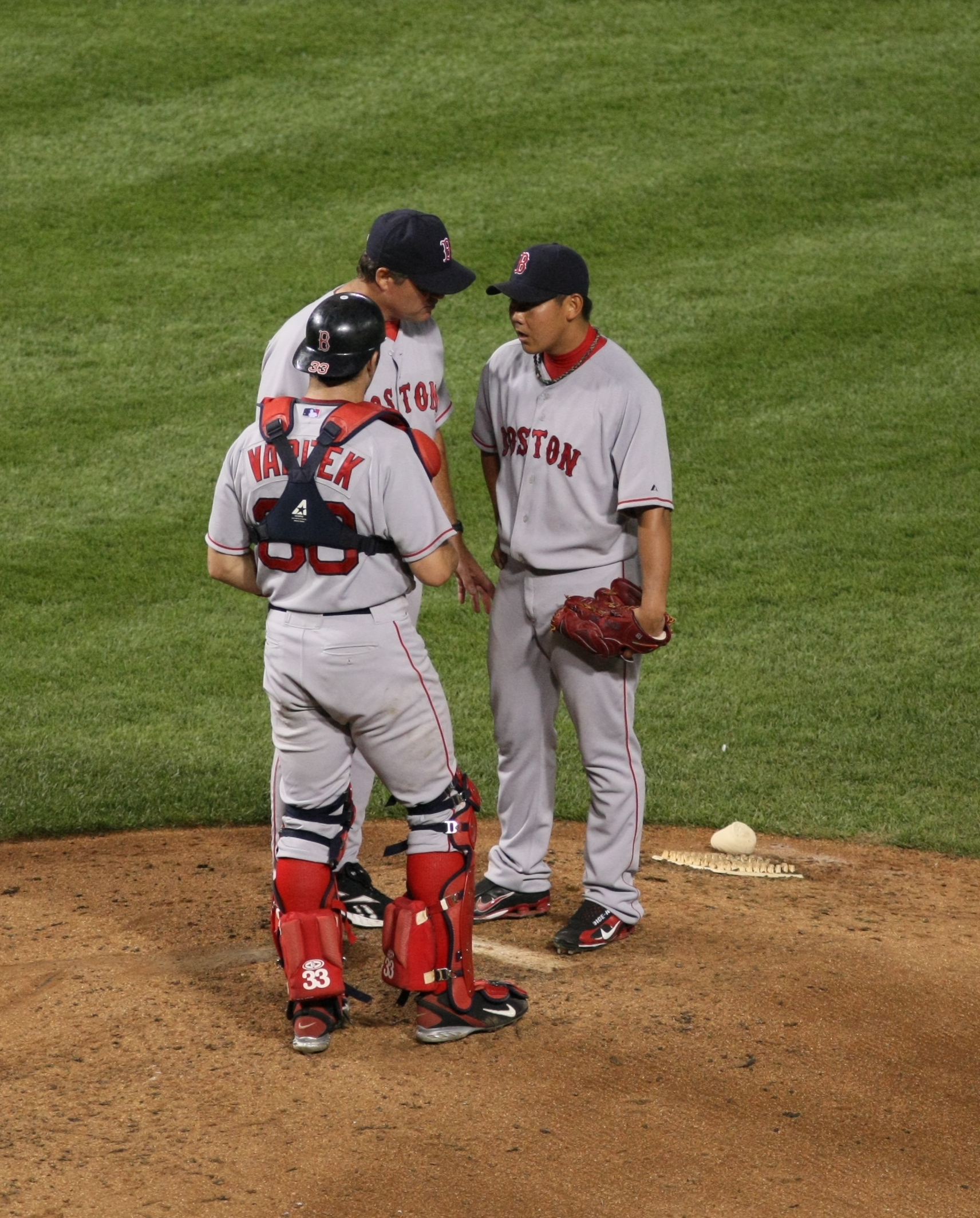 Imagem de referência de John Farrell, descrito nos dados abertos como patinador de velocidade norte-americano