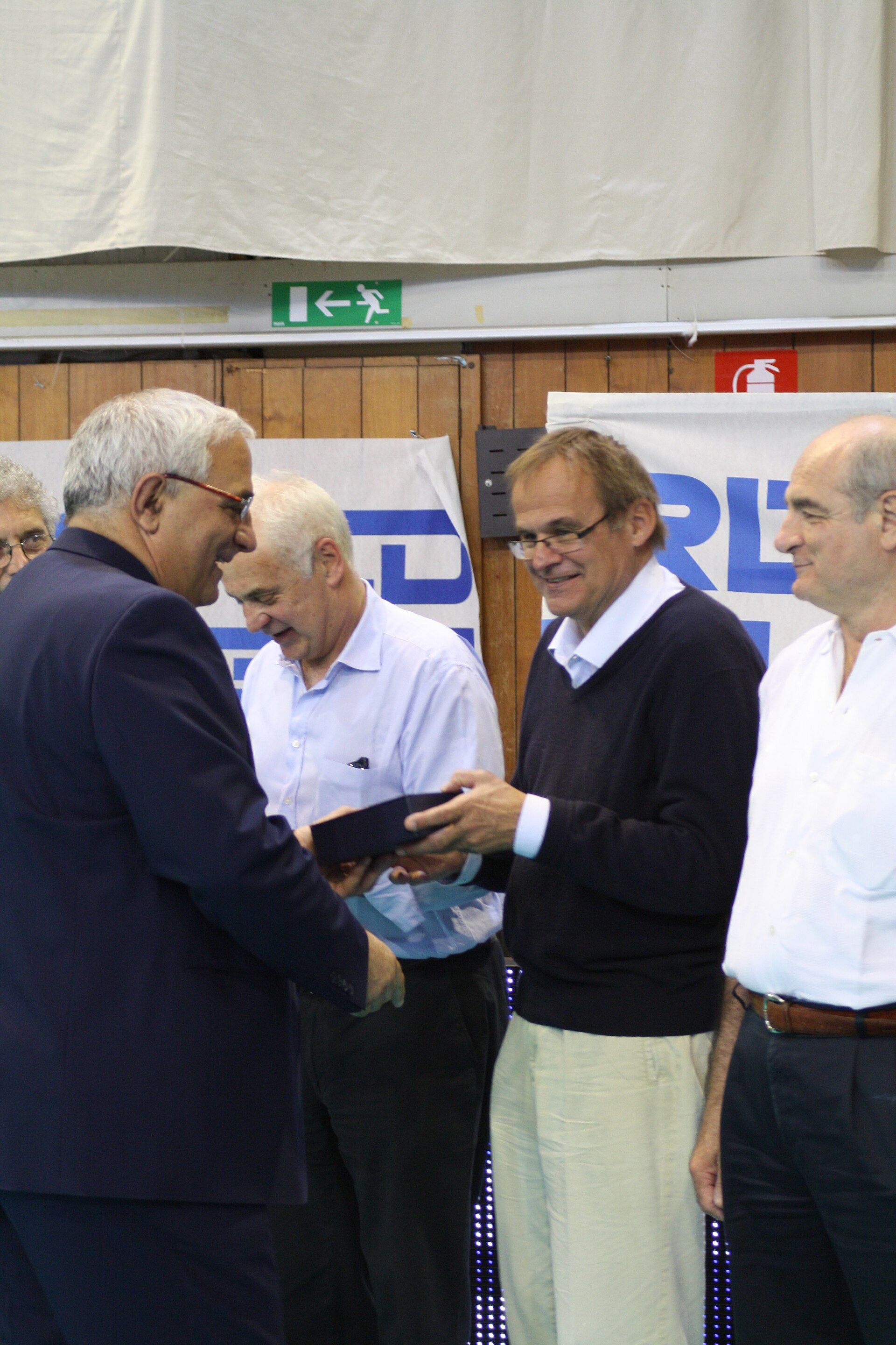 Imagem de referência de Luigi Roncoroni, descrito nos dados abertos como jogador de voleibol italiano
