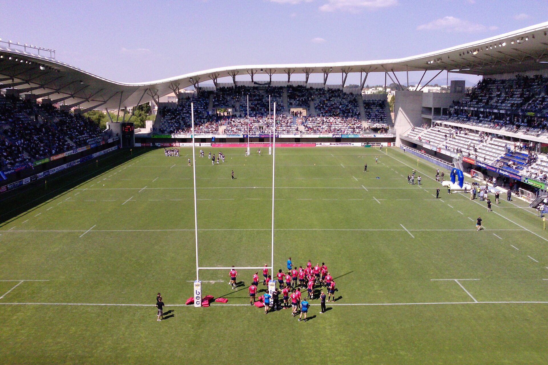 Imagem de referência relacionada a Stade Yves-du-Manoir, item descrito como registro de referência sobre Stade Yves-du-Manoir, organizado a partir de dados estruturados abertos