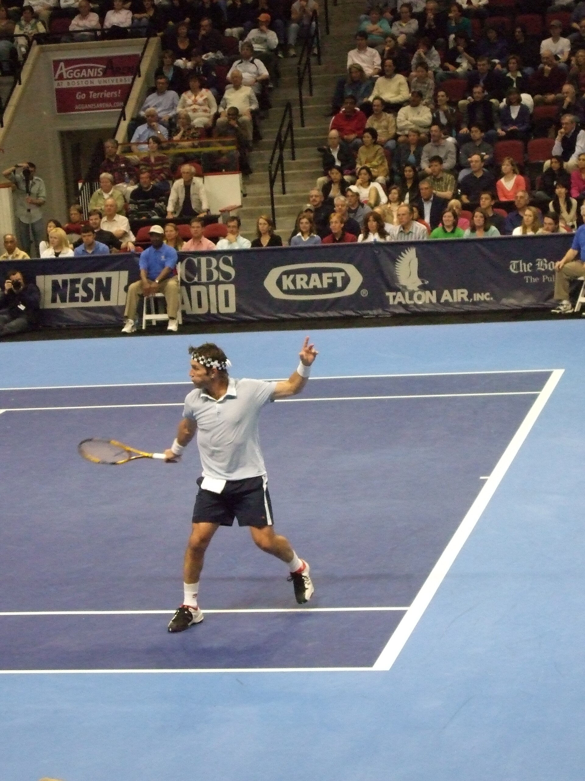 Imagem de referência de Pat Cash, descrito nos dados abertos como tenista australiano