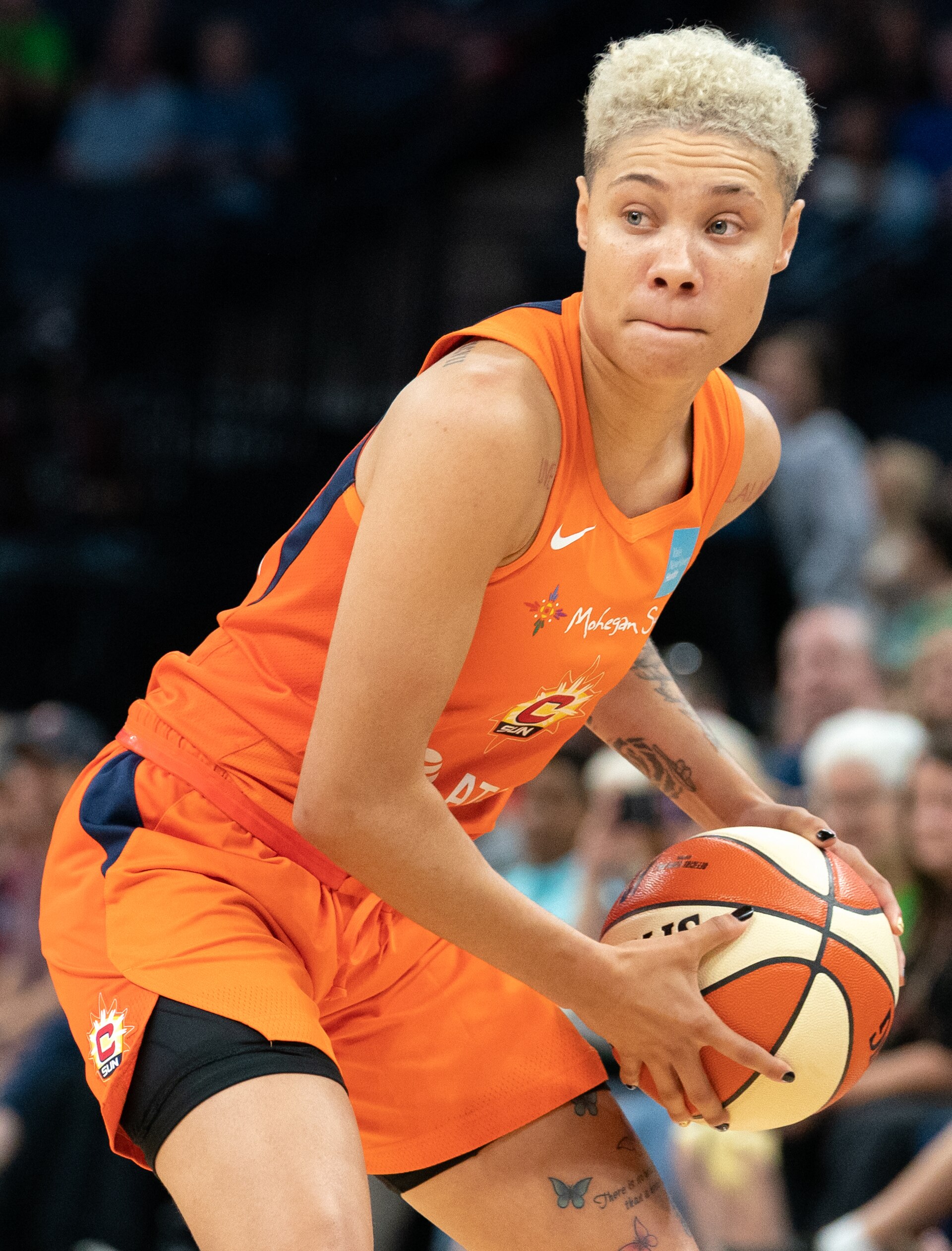 Imagem de referência de Natisha Hiedeman, descrito nos dados abertos como jogadora de basquetebol norte-americana