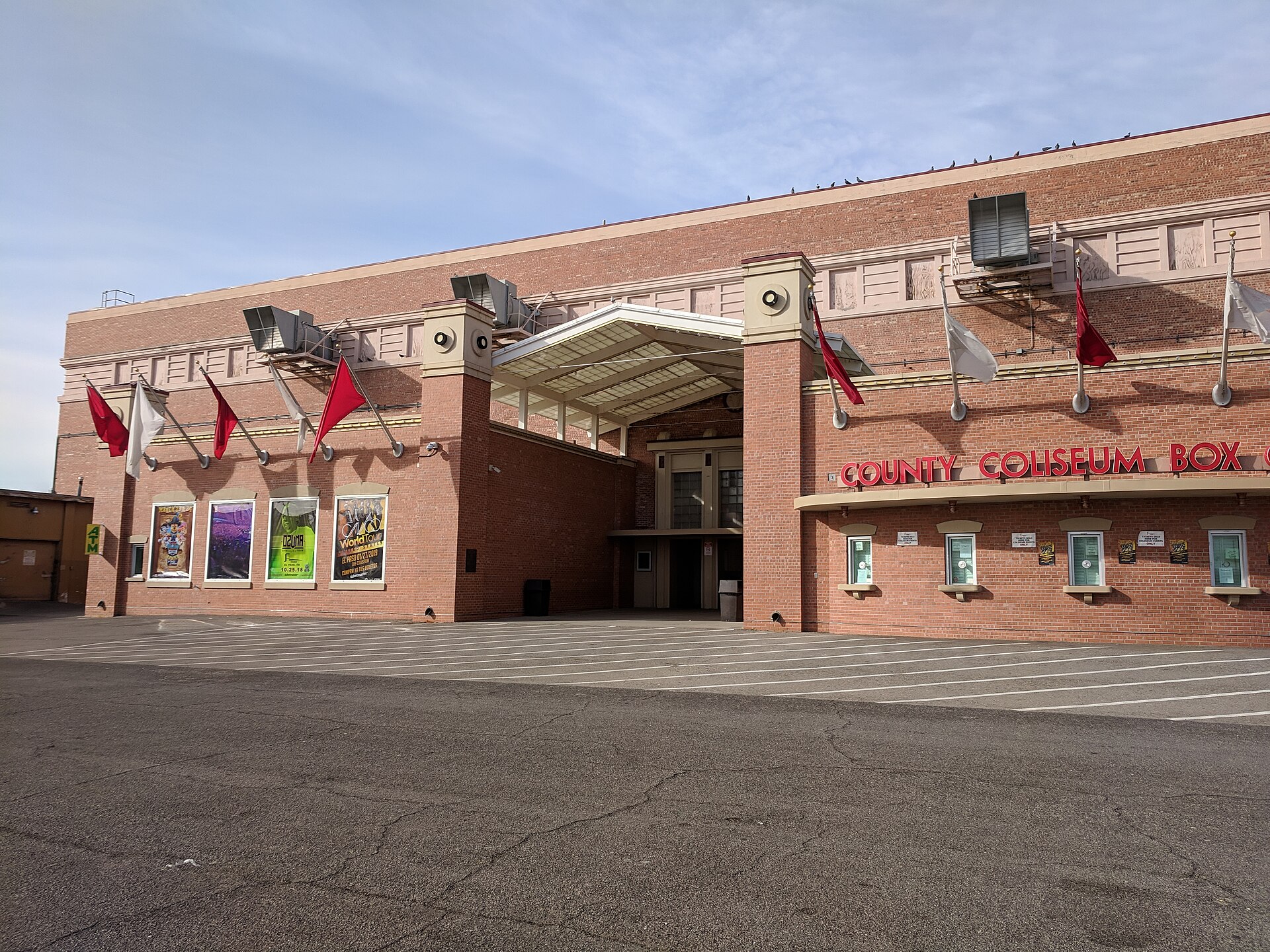 Imagem de referência relacionada a El Paso County Coliseum, item descrito como arena localizada em El Paso, Texas