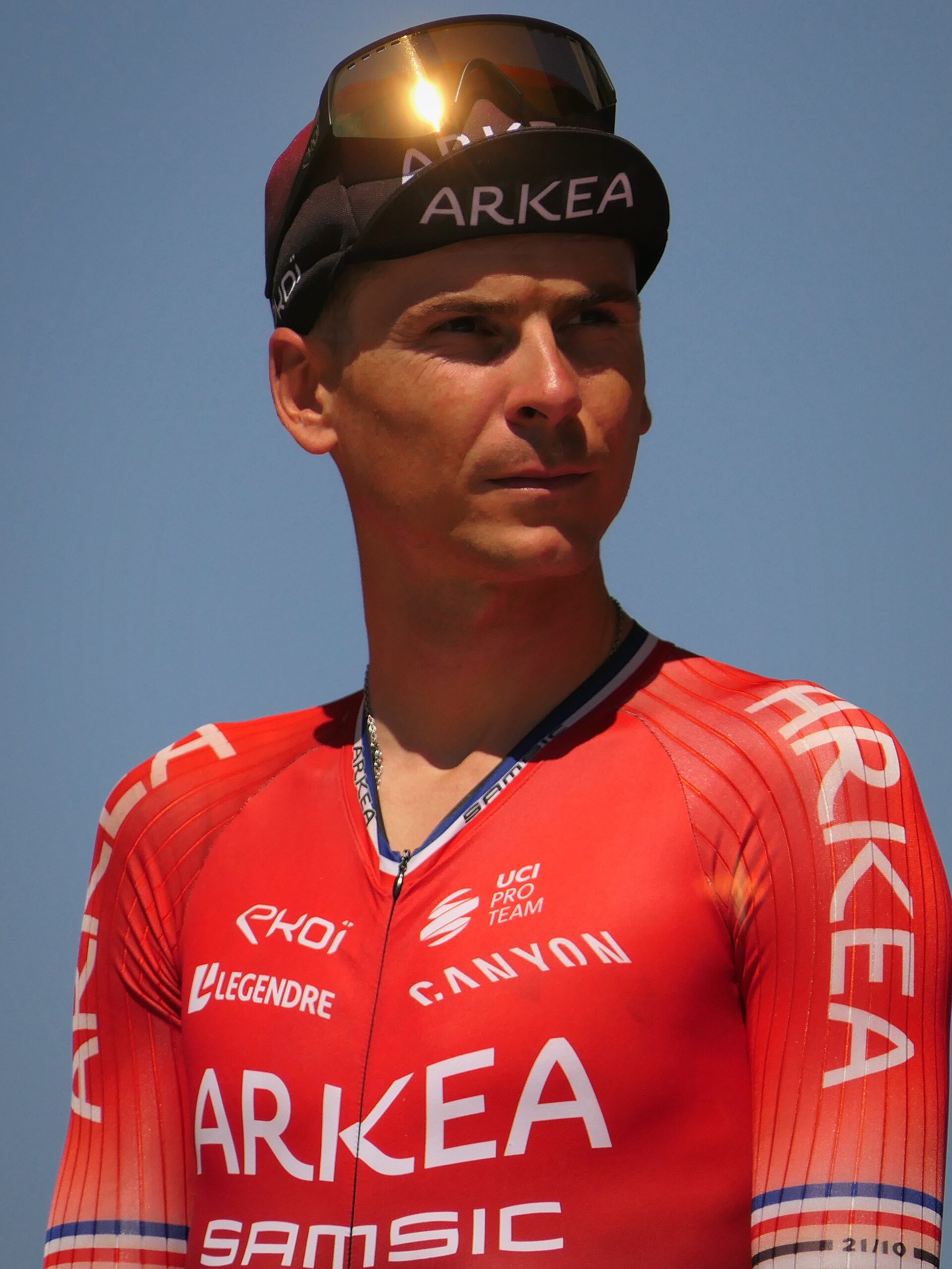 Imagem de referência de Warren Barguil, descrito nos dados abertos como ciclista francês