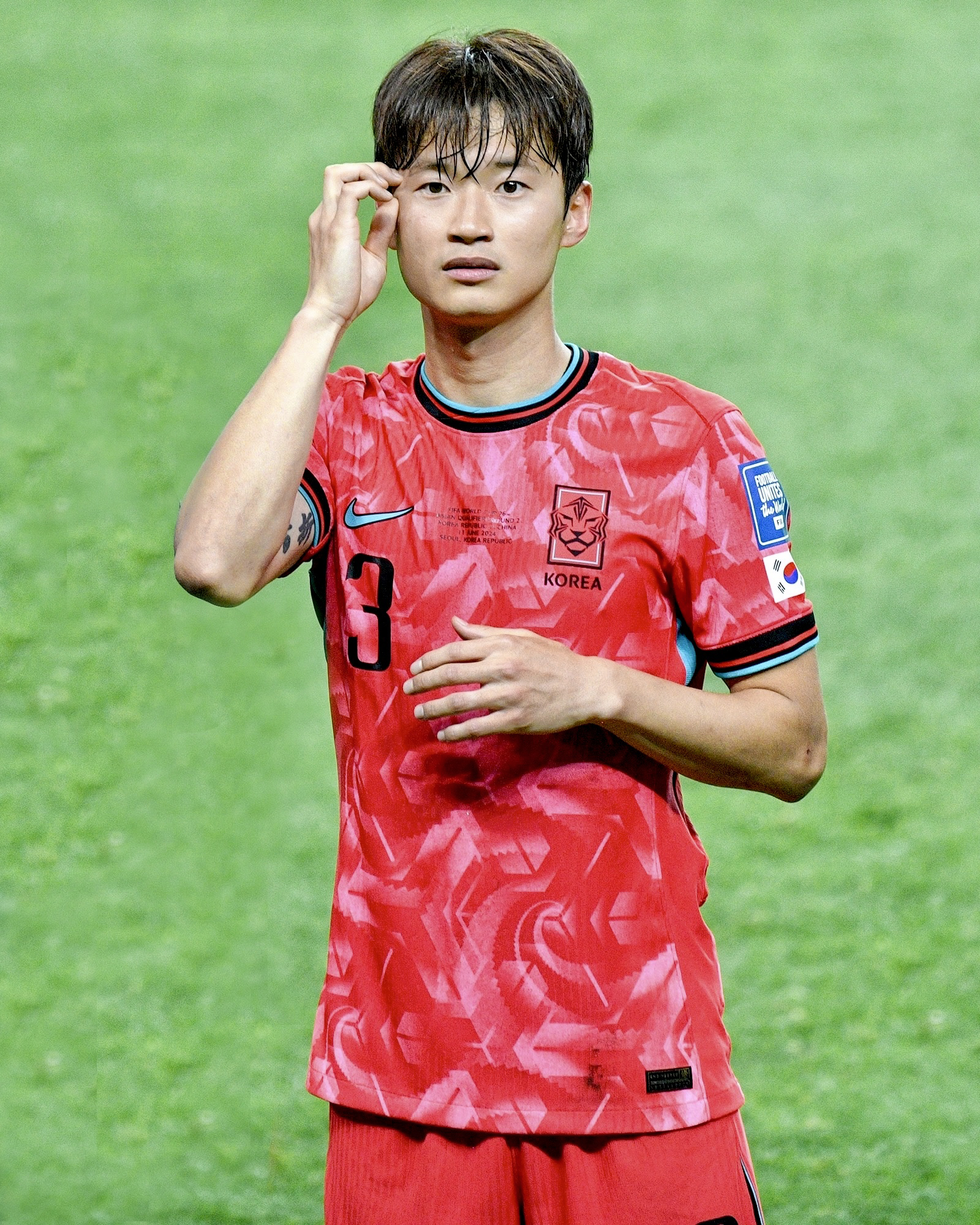 Imagem de referência de Kim Jin-su, descrito nos dados abertos como futebolista sul-coreano