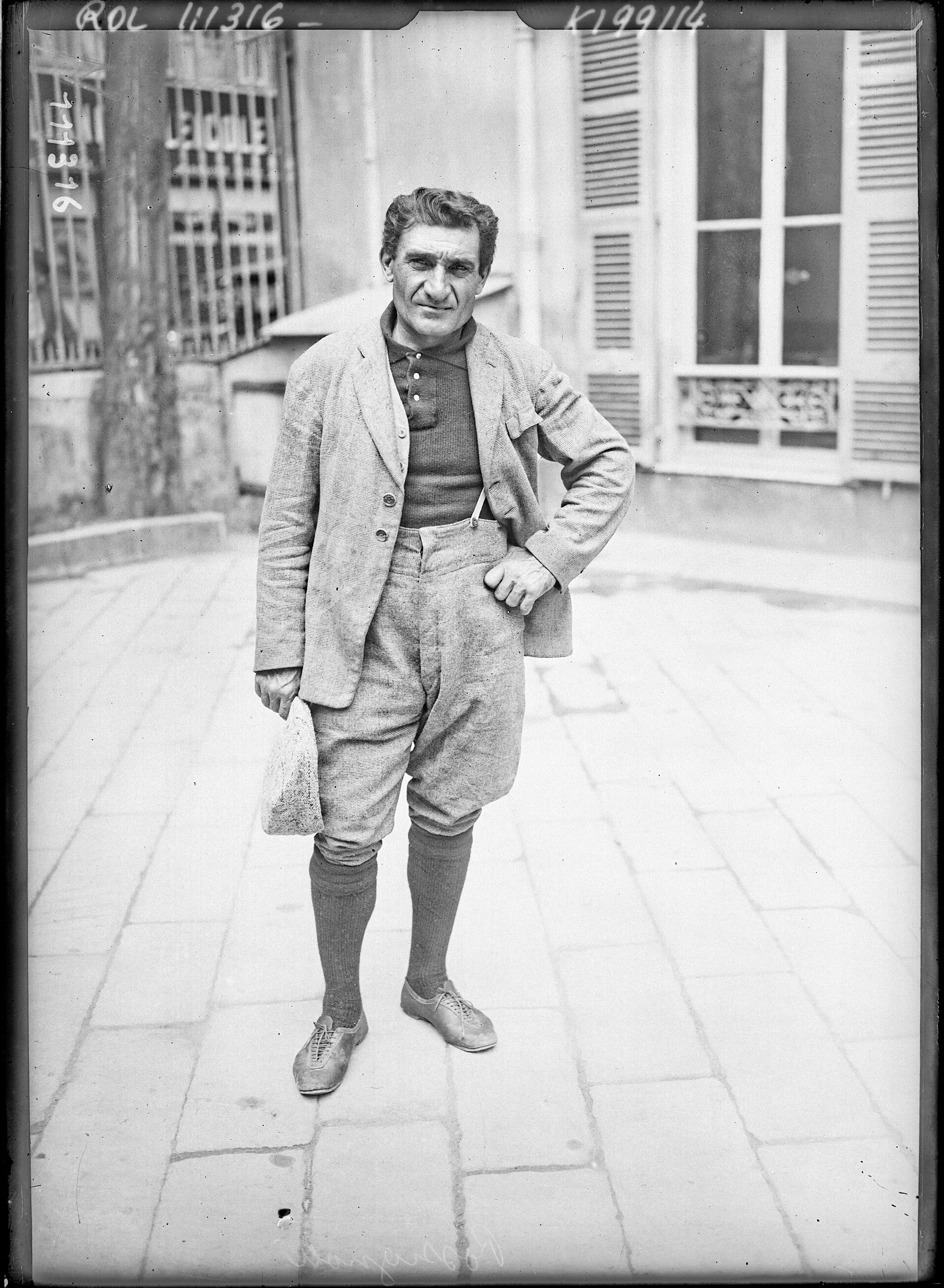 Imagem de referência de Giovanni Rossignoli, descrito nos dados abertos como ciclista italiano