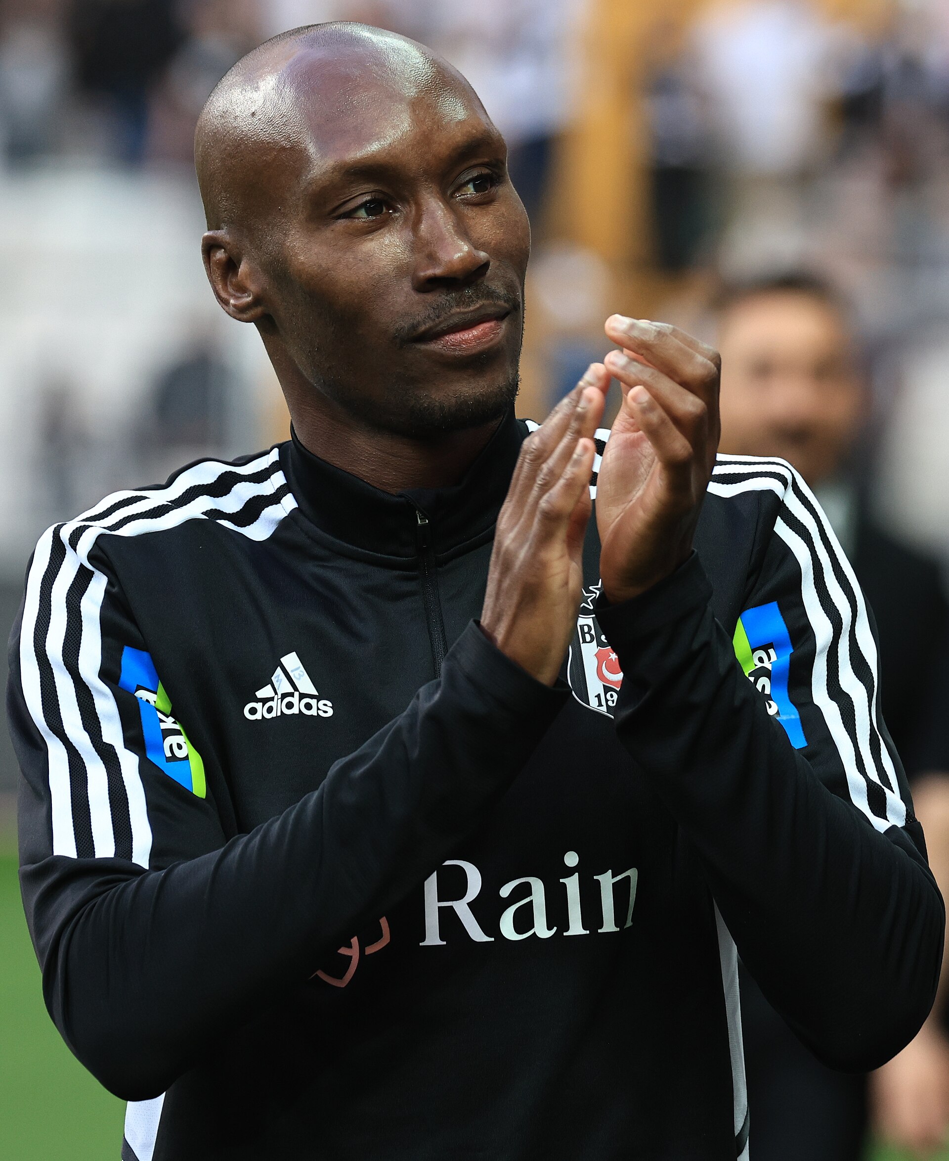 Imagem de referência de Atiba Hutchinson, descrito nos dados abertos como futebolista canadense