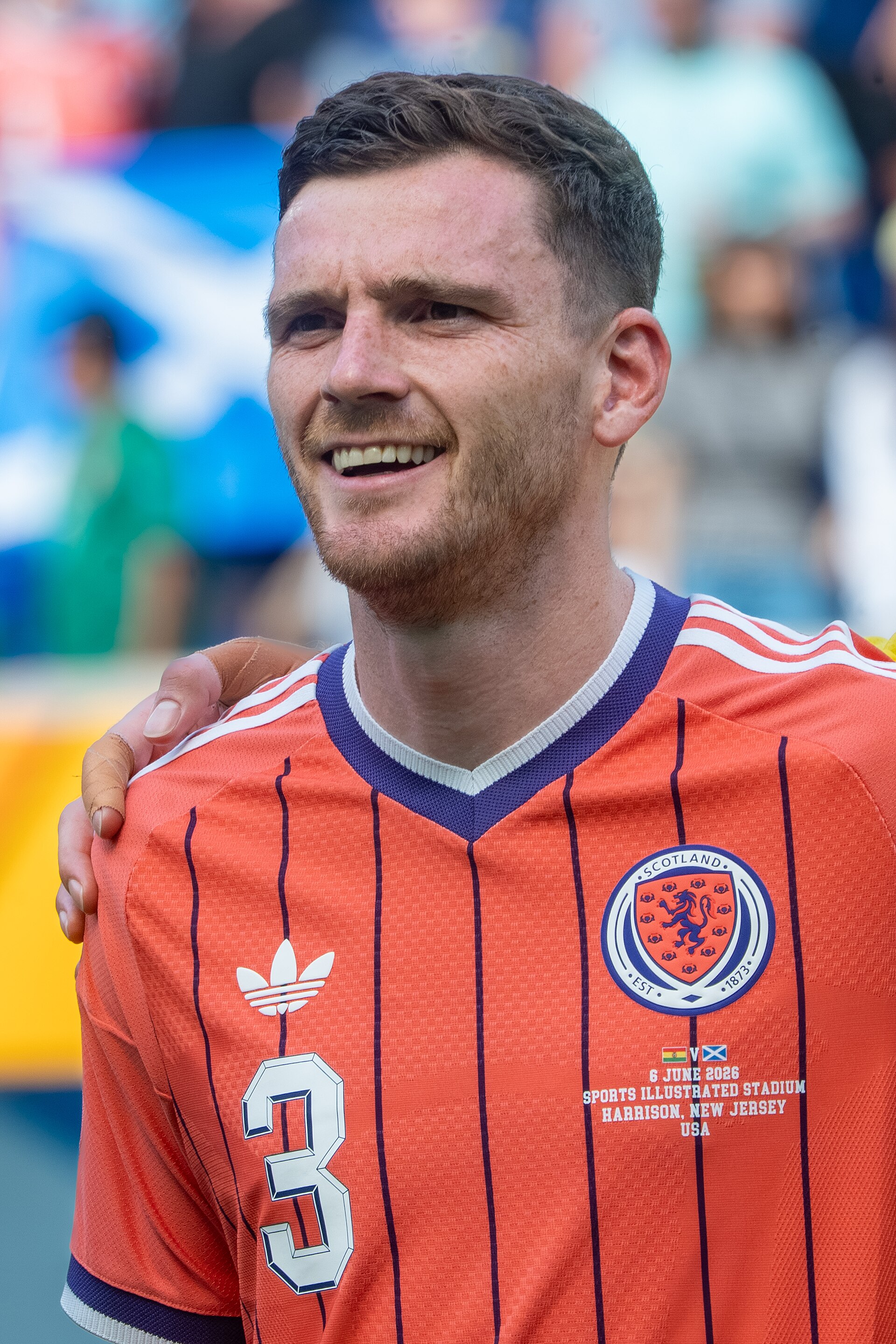 Imagem de referência de Andrew Robertson, descrito nos dados abertos como futebolista escocês