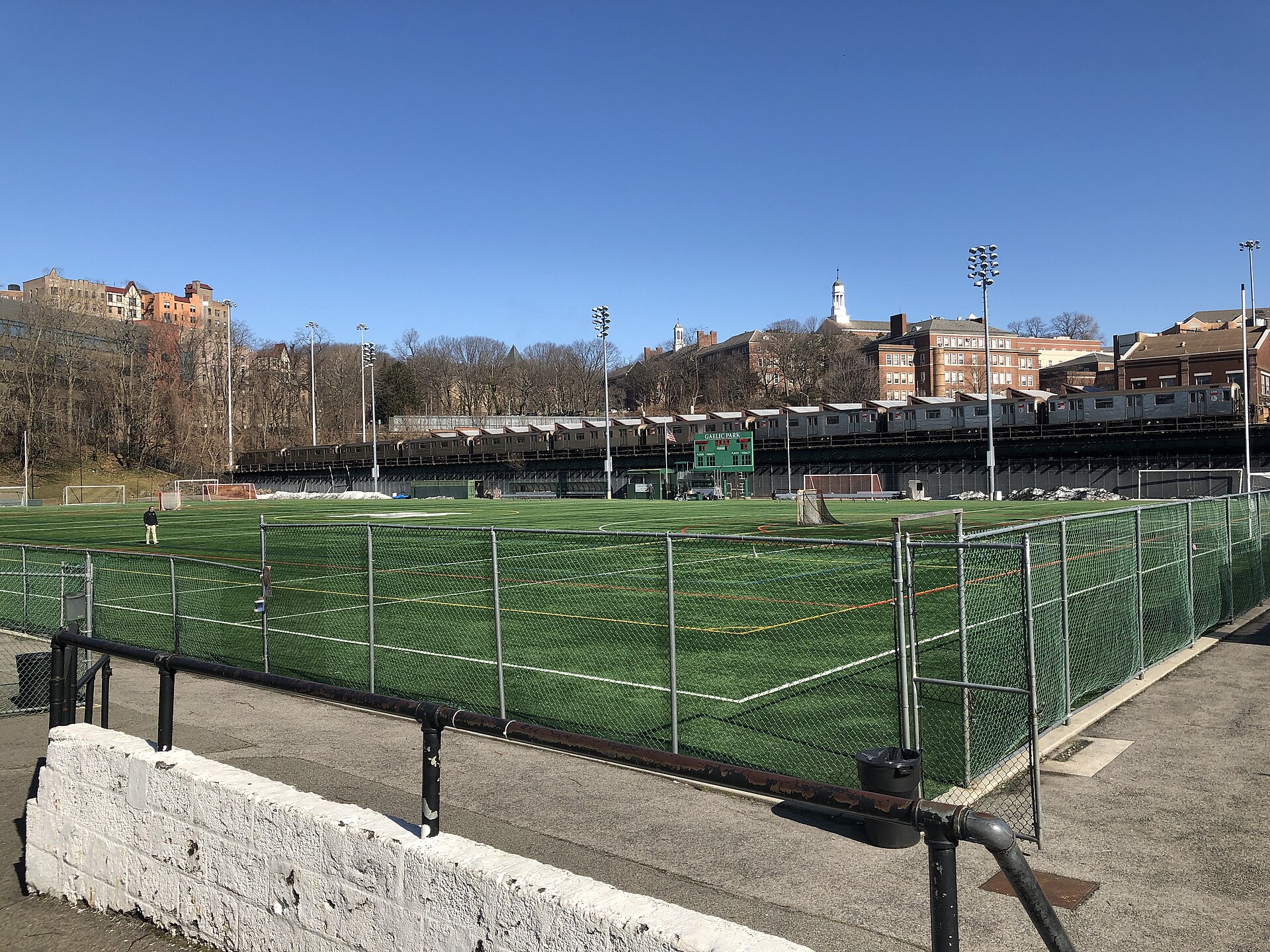 Imagem de referência relacionada a Gaelic Park, item descrito como estádio no Bronx, Nova York, Estados Unidos