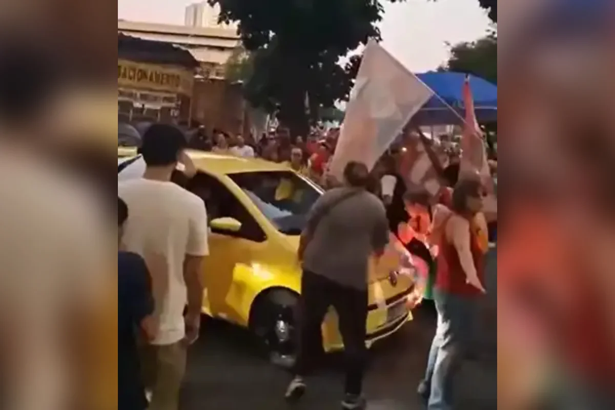 Atropelado em ato pró-Lula defende liberdade de motorista: “Tem família”