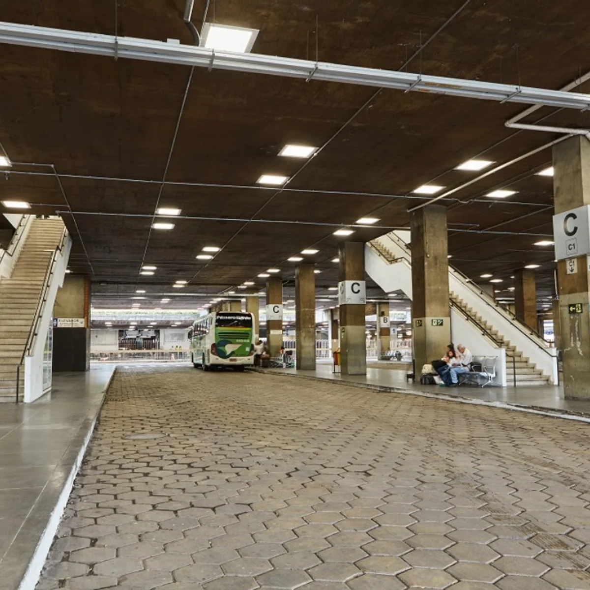 TRE-MG determina transporte intermunicipal gratuito no 2º turno