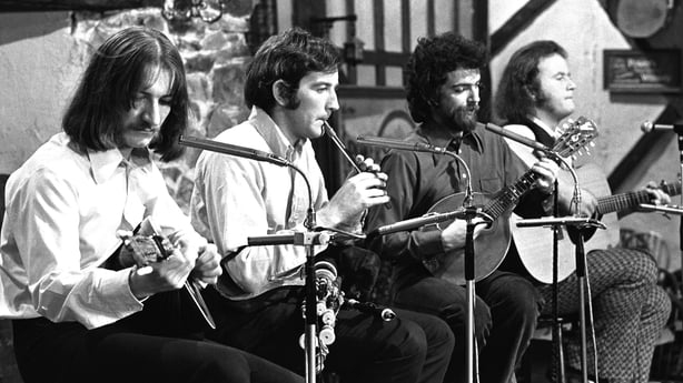 Imagem da matéria: Em fotos: A vida e a música de Dónal Lunny