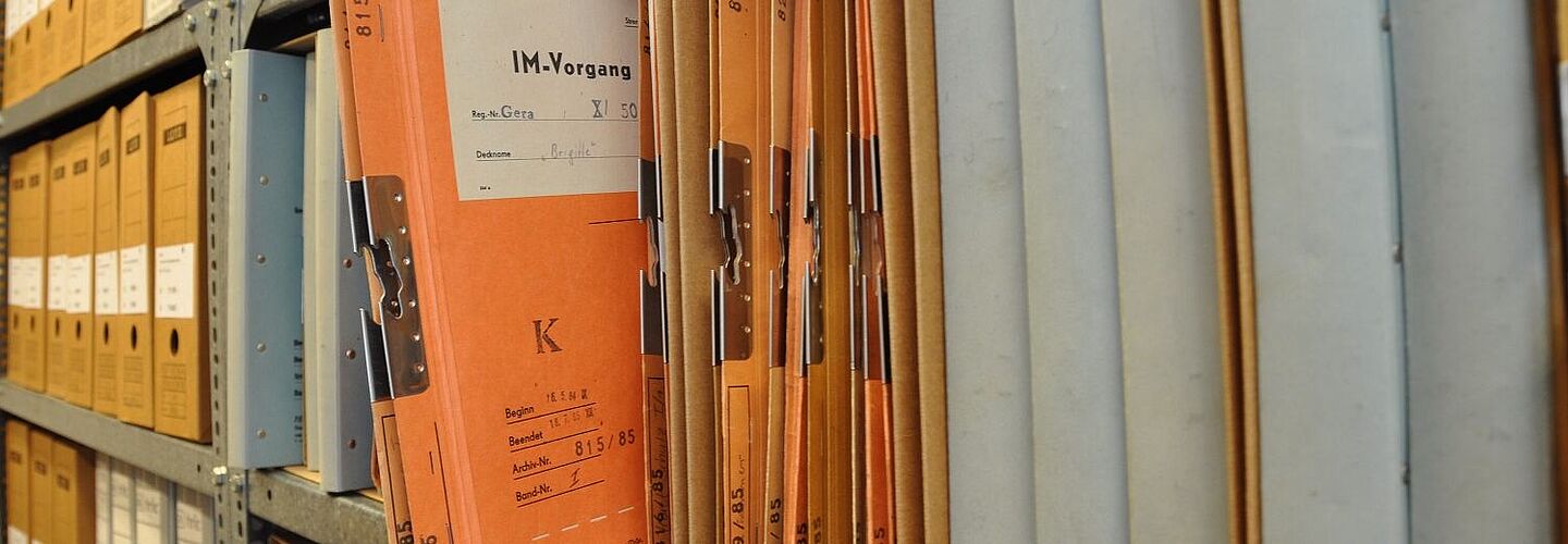Im Stasi-Unterlagen-Archiv lagern unter anderem mehr als vier Kilometer Aktenmaterial.