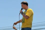 Flávio Bolsonaro é senador e candidato a presidente