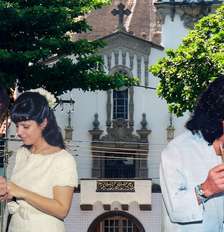 A Igreja Nossa Senhora do Amor foi o cenário da confirmação do amor de Roberto Carlos e Maria Rita há 30 anos Foto: Reprodução