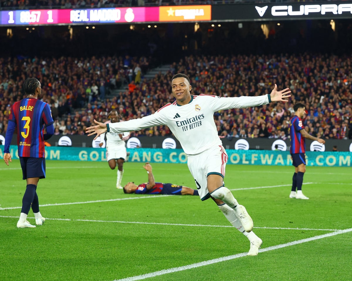 Mbappé garante duplamente a vitória tardia do Real Madrid contra o Barcelona após o empate de Raphinha