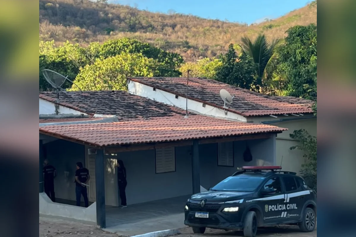 Mulheres usam perfis falsos para perseguir grupo e ameaçar criança de morte