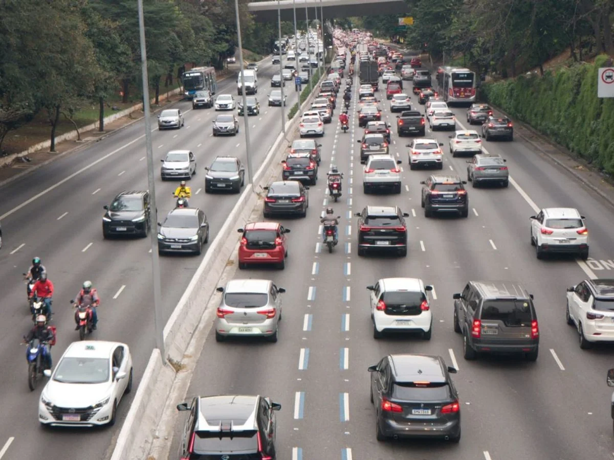 São Paulo suspende rodízio de veículos durante feriado de segunda-feira