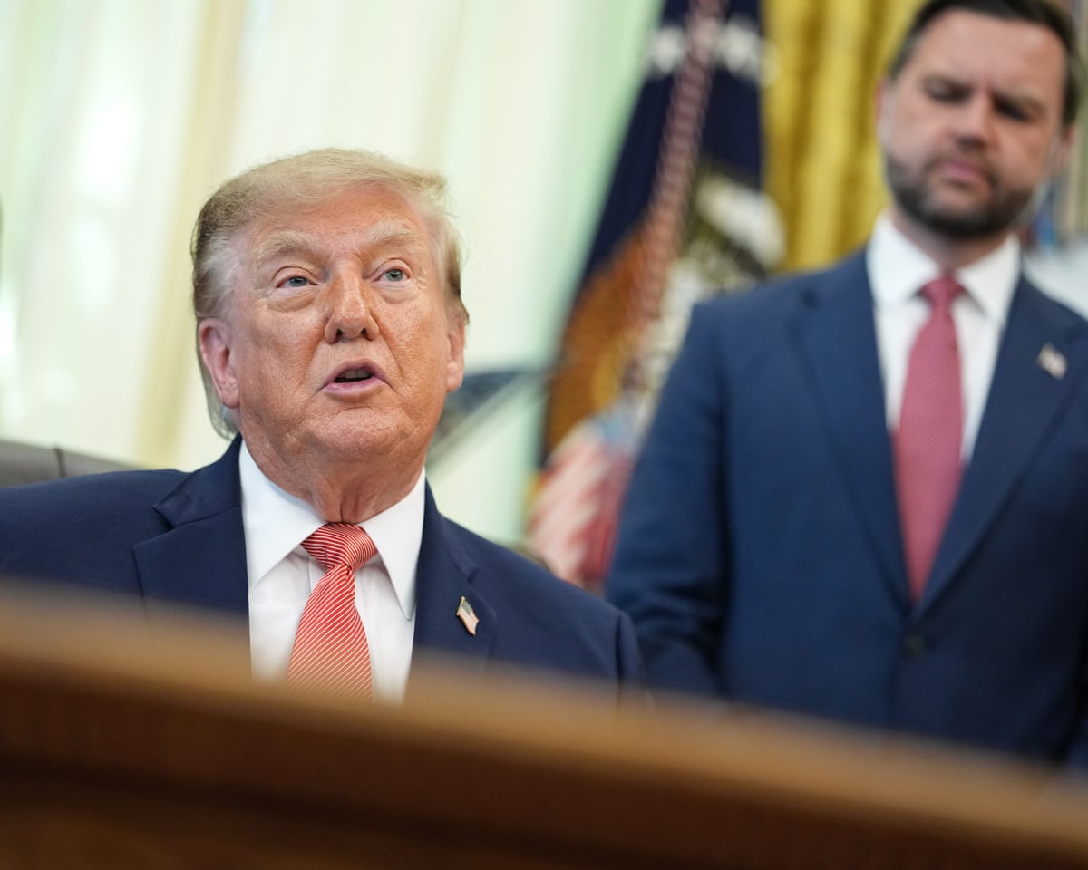 Trump sugere que poderia ser o 'árbitro' no esquema de denunciantes contra fraudes do DoJ