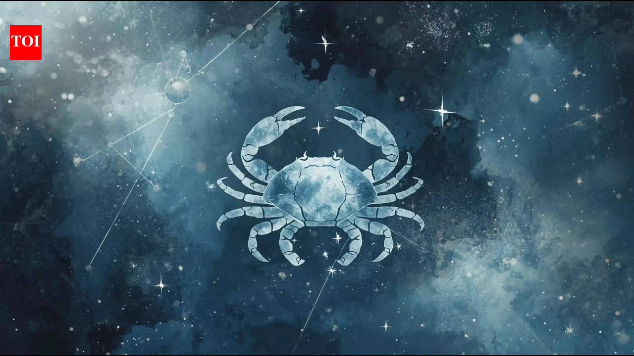 Astrologia do Câncer para amanhã, 12 de outubro de 2026: O amor fica intenso à medida que a Lua encontra Vênus e Mercúrio; sentimentos antigos poderiam retornar com força.