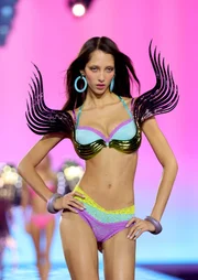 Victoria’s Secret Fashion Show tem 7 brasileiras no casting; saiba quem são