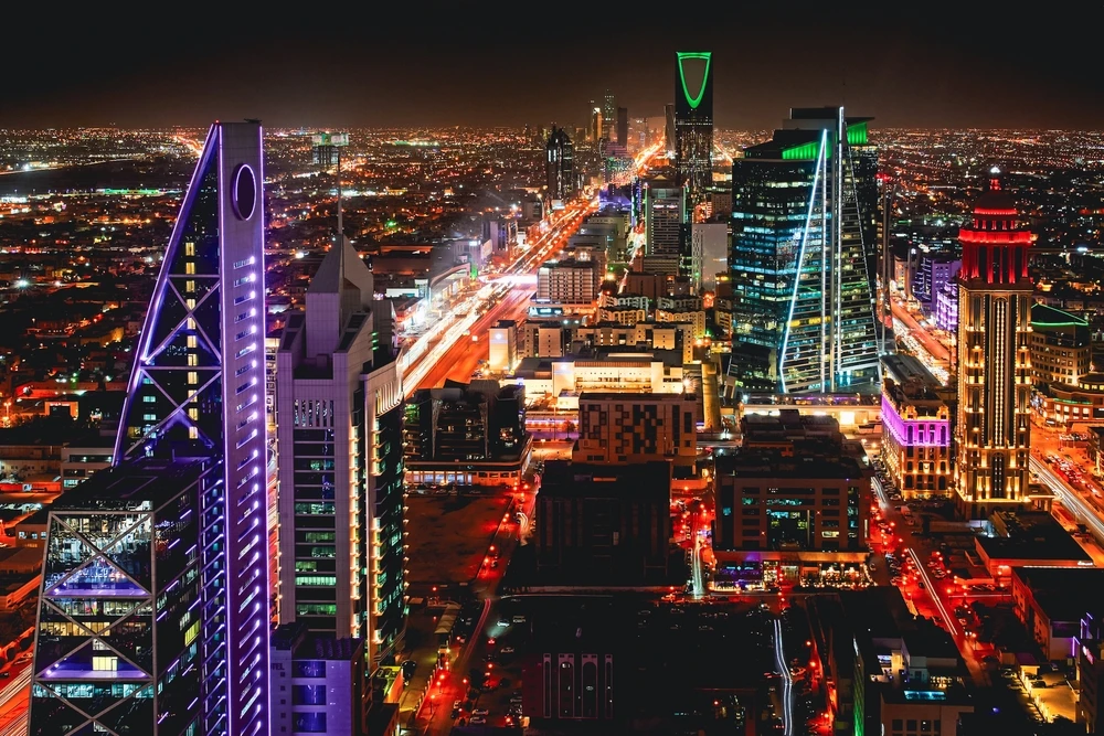 O Conselho de Assuntos Econômicos e de Desenvolvimento da Arábia Saudita destaca o impulso do setor privado