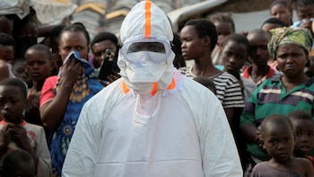 Kenia suma su noveno contagio de ébola, mientras el Congo supera los 9500 afectados