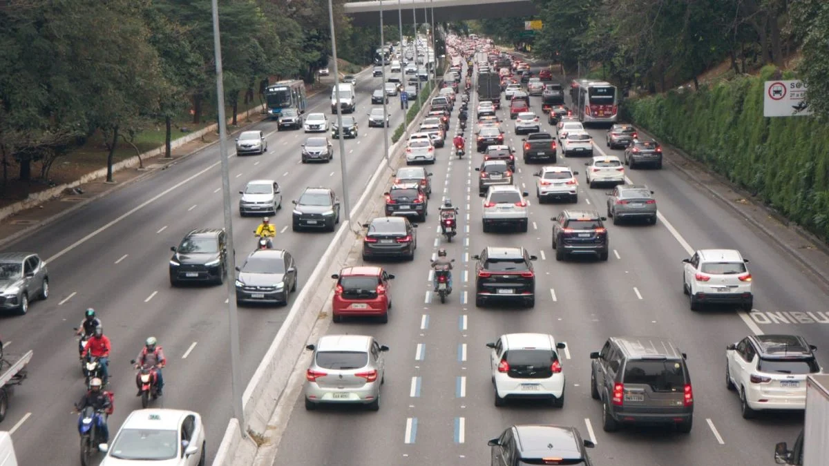 São Paulo suspende rodízio de veículos durante feriado de segunda-feira