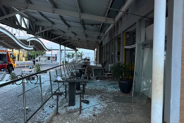 Homem que teve 63% do corpo queimado após explosão morre em GO - destaque galeria