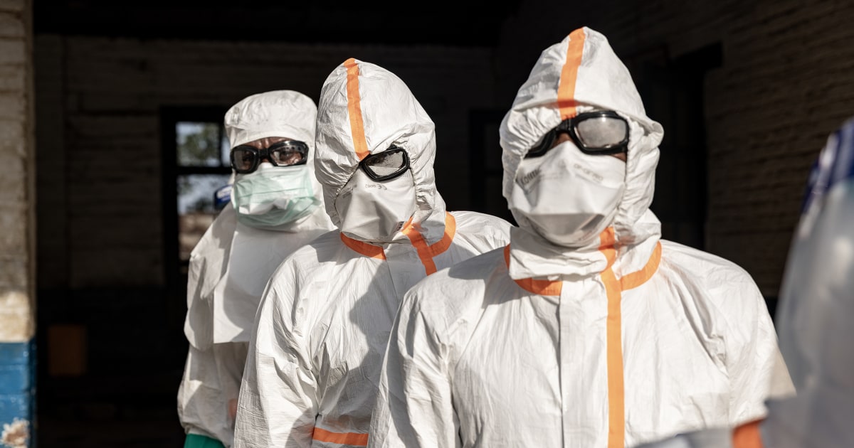 EUA vão endurecer a triagem de Ebola com novas declarações de passageiros aéreos
