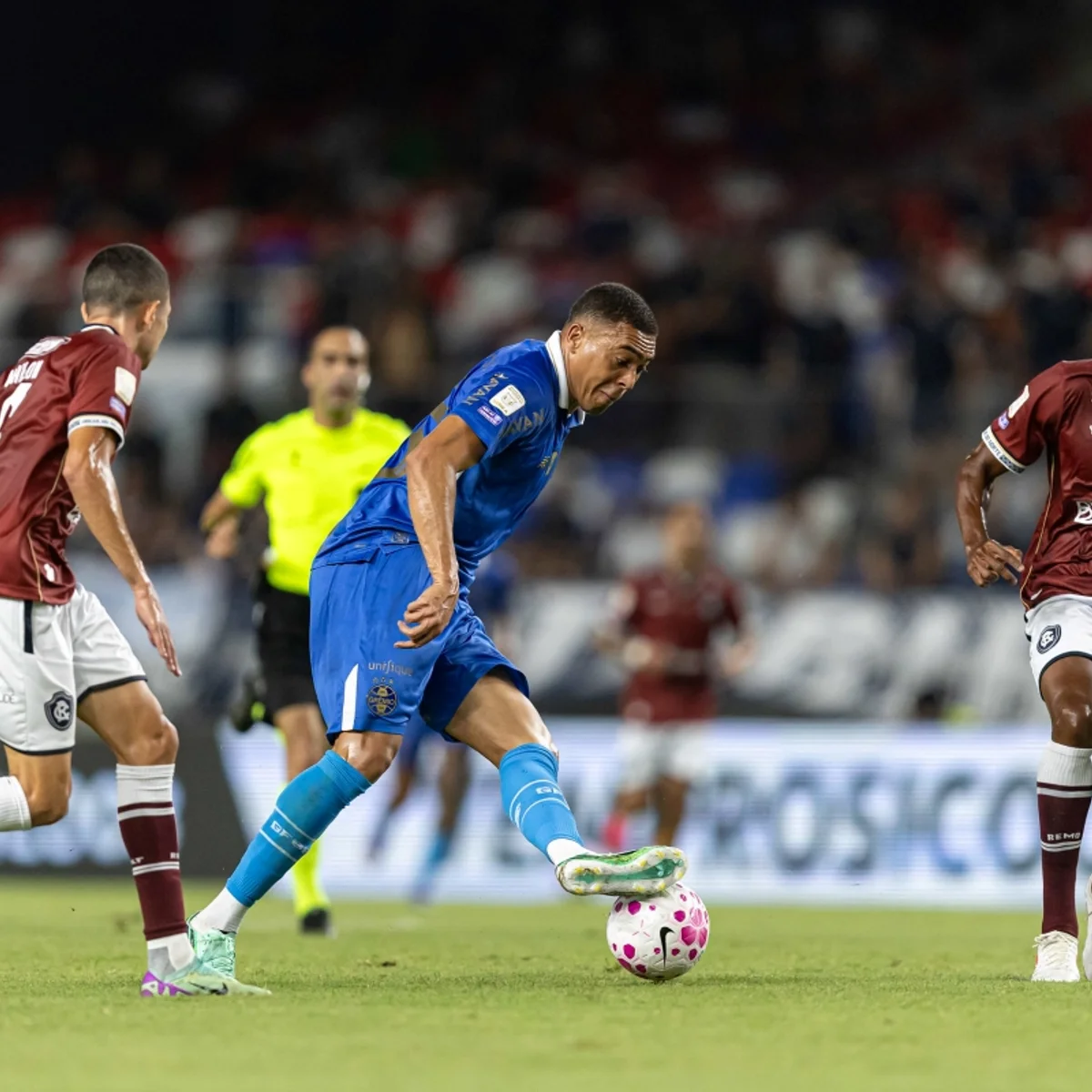 Remo faz gol no fim e empata com o Grêmio pelo Campeonato Brasileiro