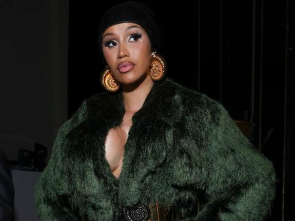 Imagem da matéria: Sem Cardi B no BZR WKND