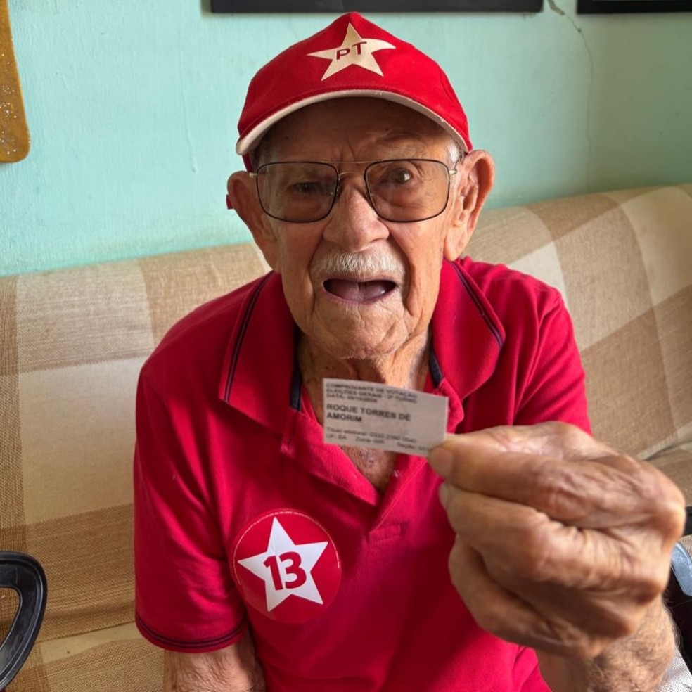 'Fui votar para fazer a diferença': com a menor abstenção em 20 anos, empenho dos idosos vira trunfo na virada de Lula