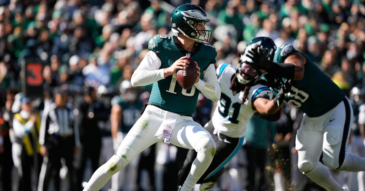 NFL: quem é o quarterback ‘brasileiro’ que vai substituir Jalen Hurts no Philadelphia Eagles