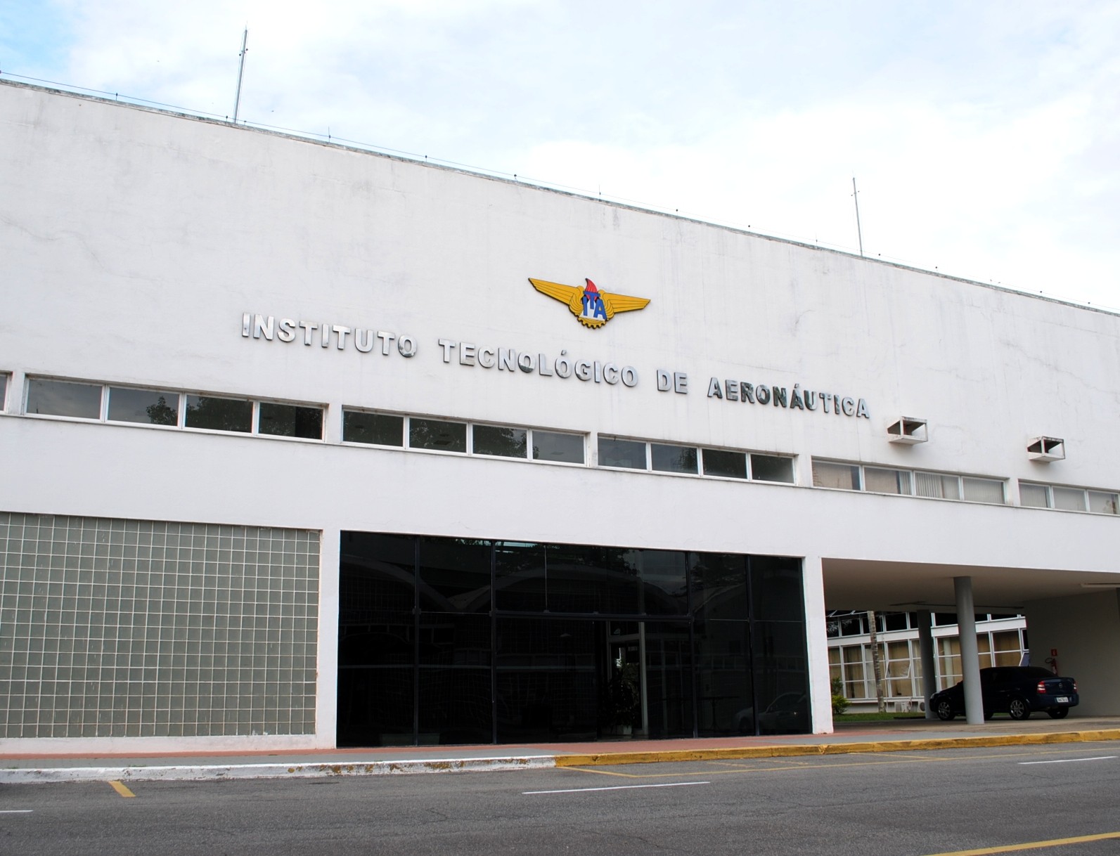 Quase 800 candidatos fazem a 2ª fase do vestibular do ITA a partir desta terça-feira; provas vão até sexta