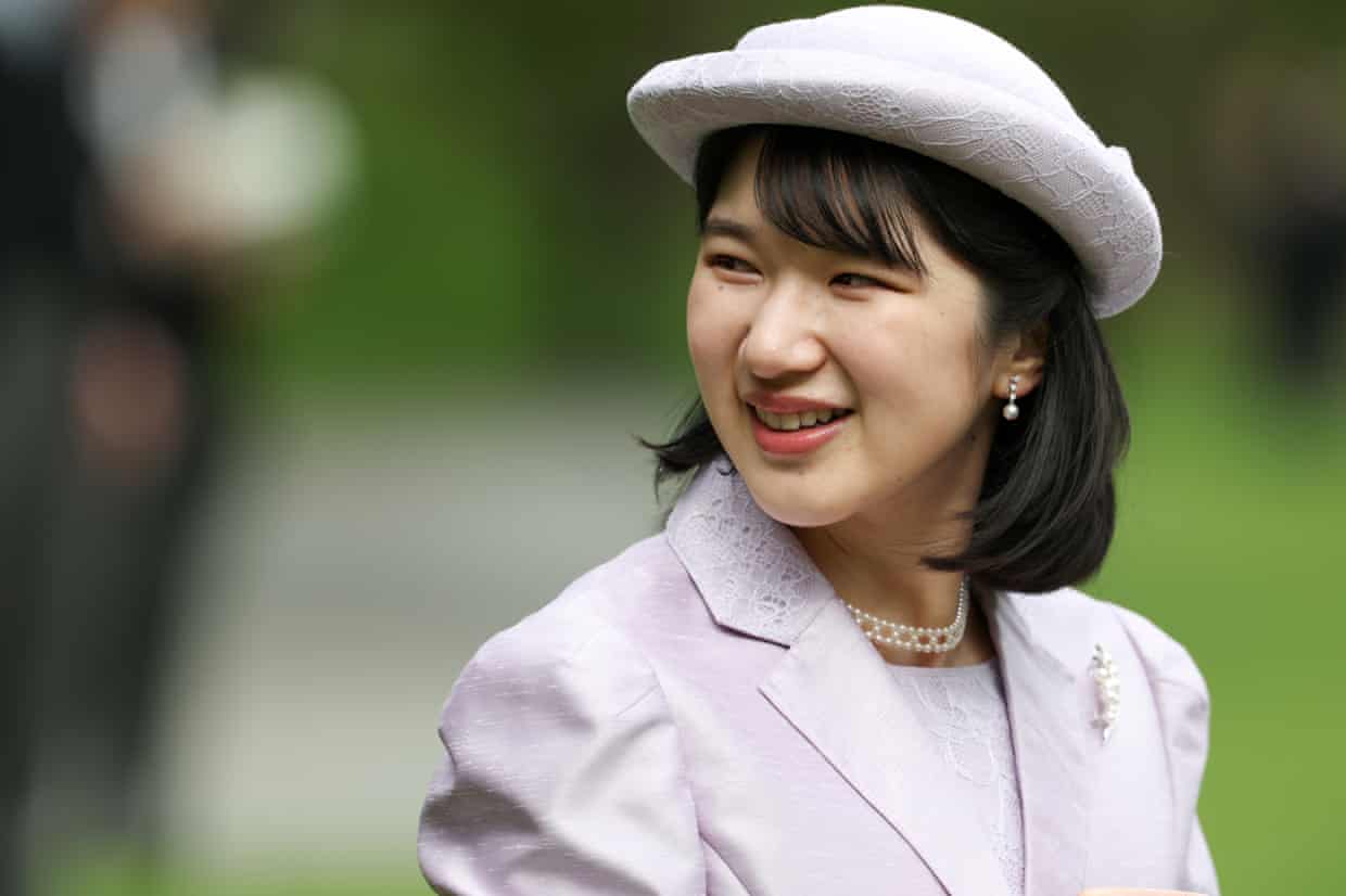 Esgotando os príncipes: por que as chamadas crescem para permitir que a princesa Aiko do Japão assuma o trono